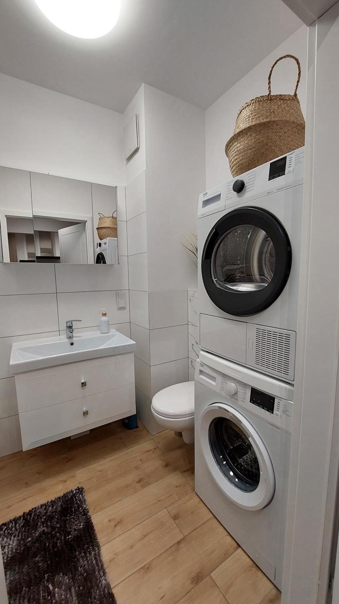 Apartment Zyczliwy Z Garazem Warsaw