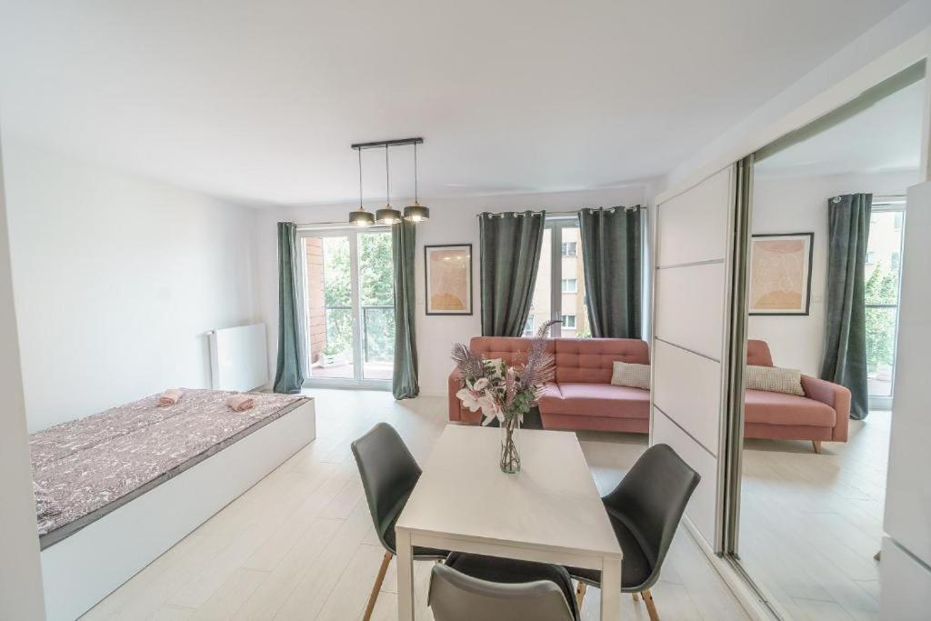 Apartment Oxygen Wronia - Browary Warszawskie - P&o Serviced Warsaw