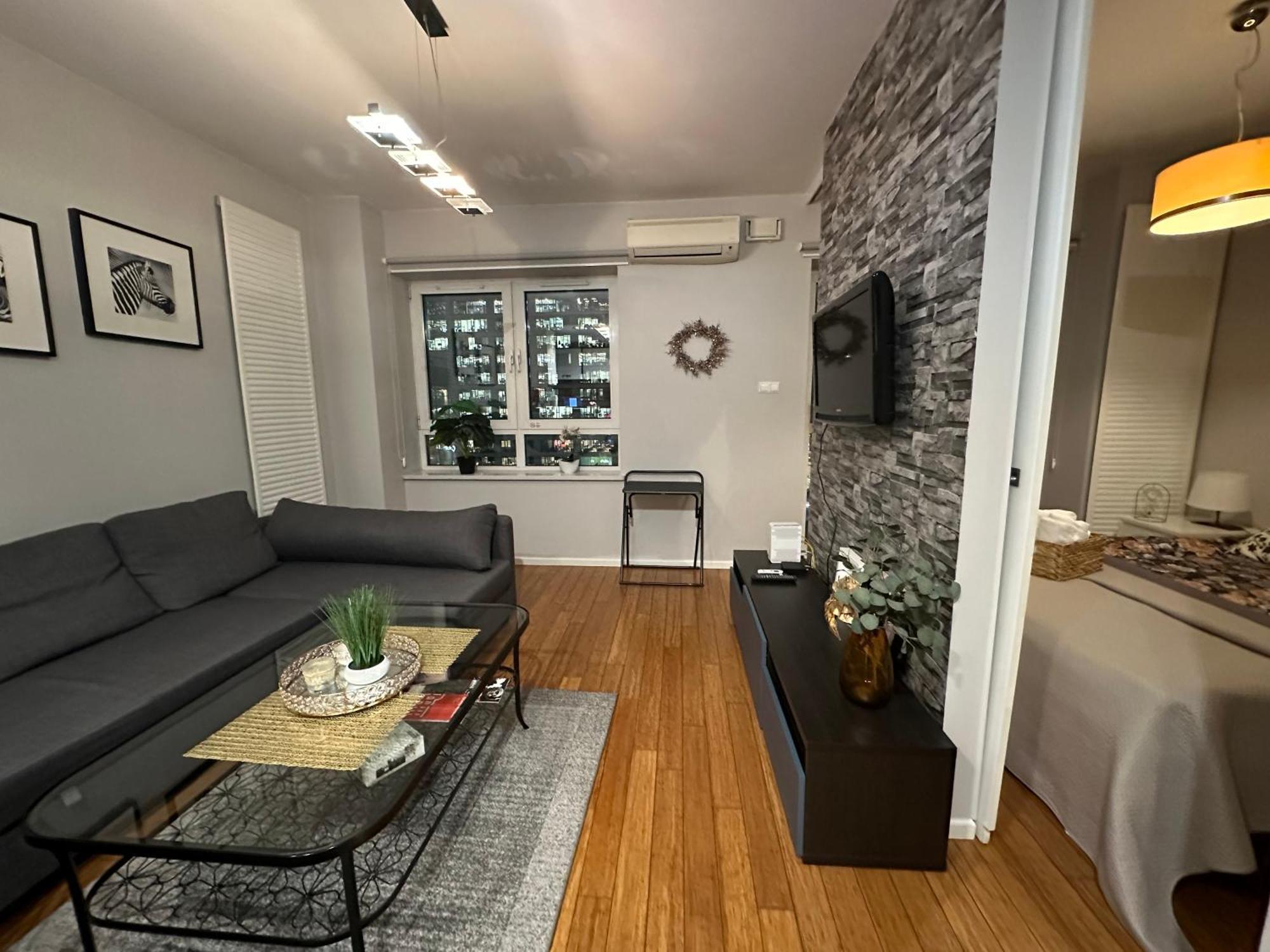 Cityhome Platinum Towers Apartament