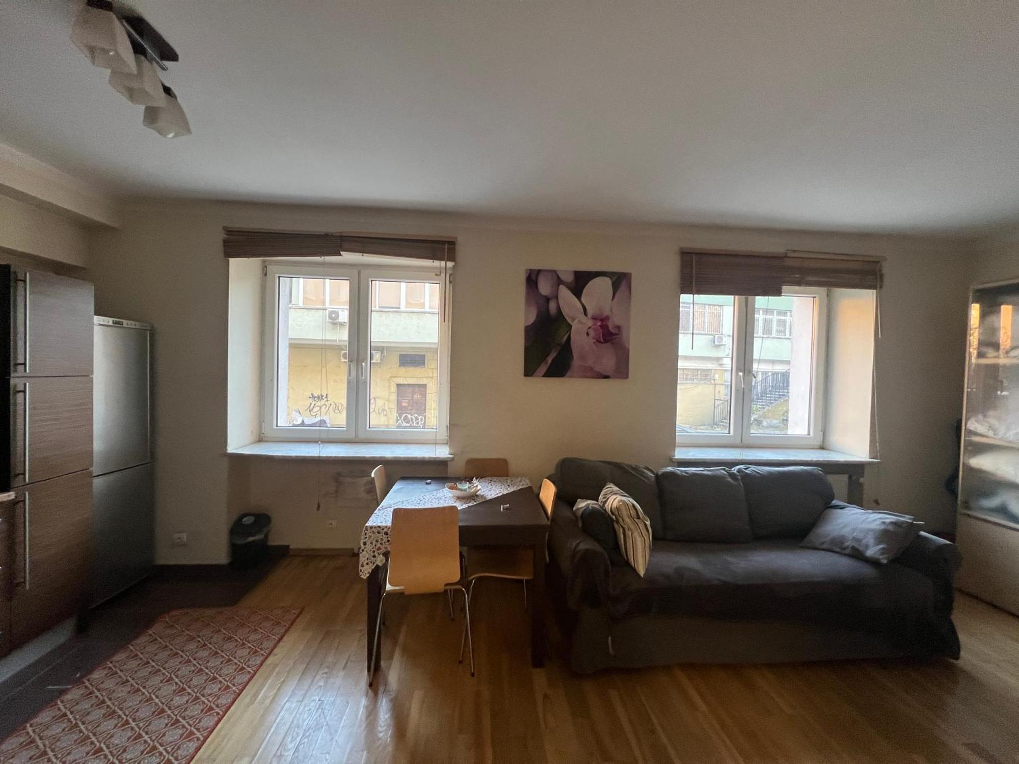 Entire Studio Flat Apartment Warsaw