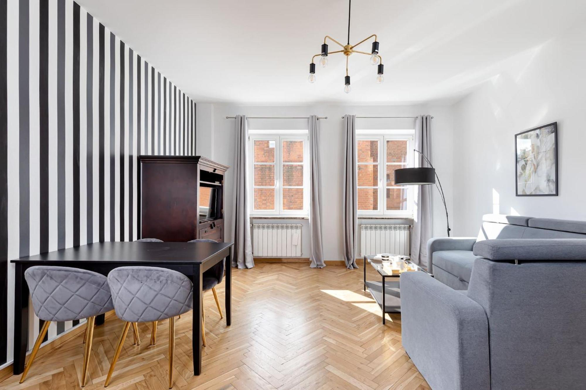 Fashioned Rycerska By Renters Warsaw