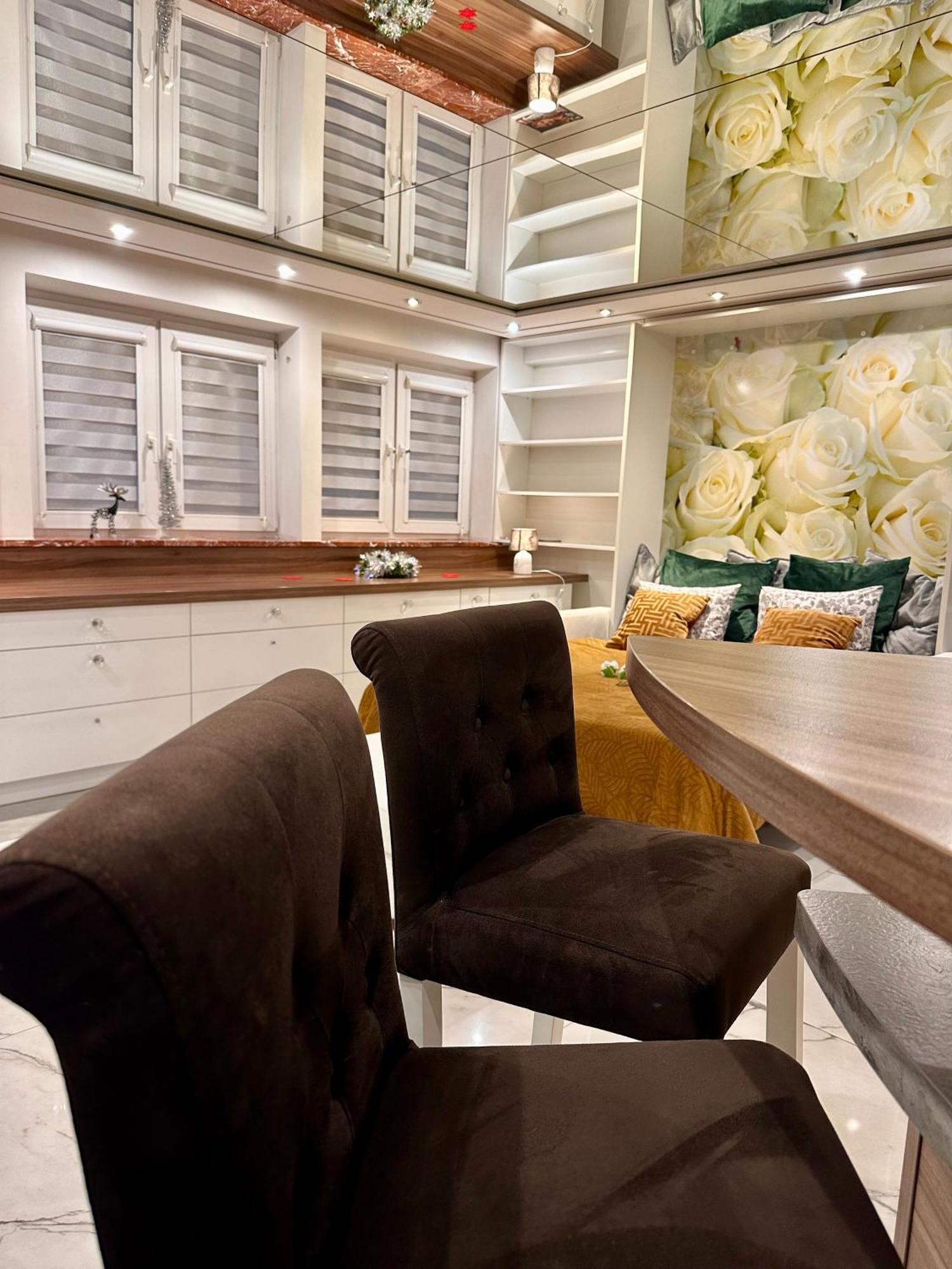 Apartamento Lustrzany Centrum