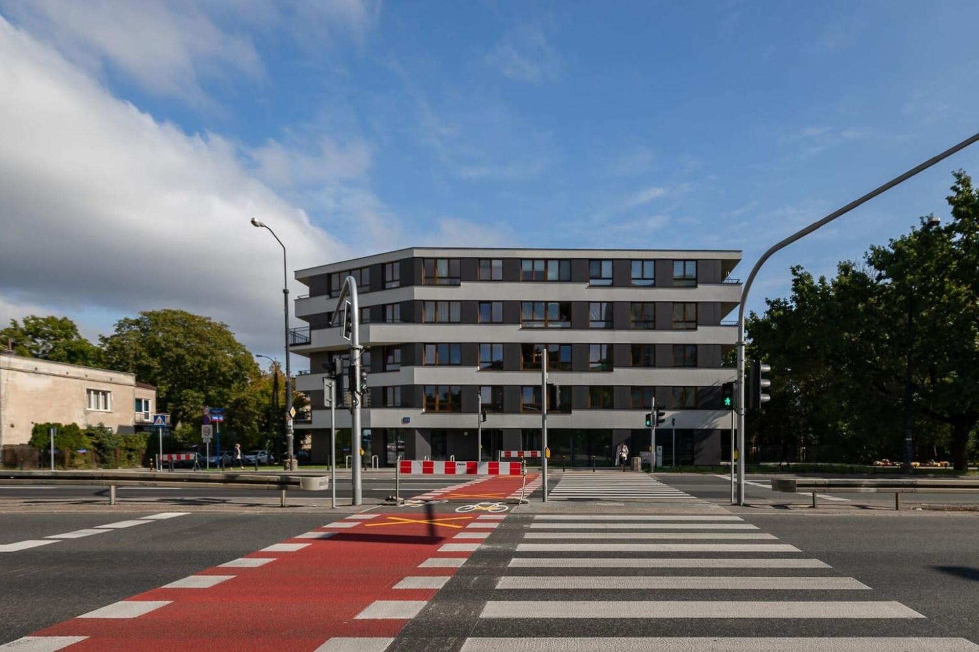 Apartment Pulawska 221 - Colorful With Balcony By Renters