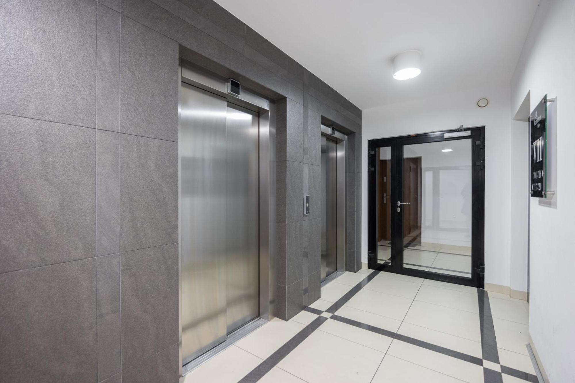 Warsaw-aparts Wita Stwosza Apartament Warszawa