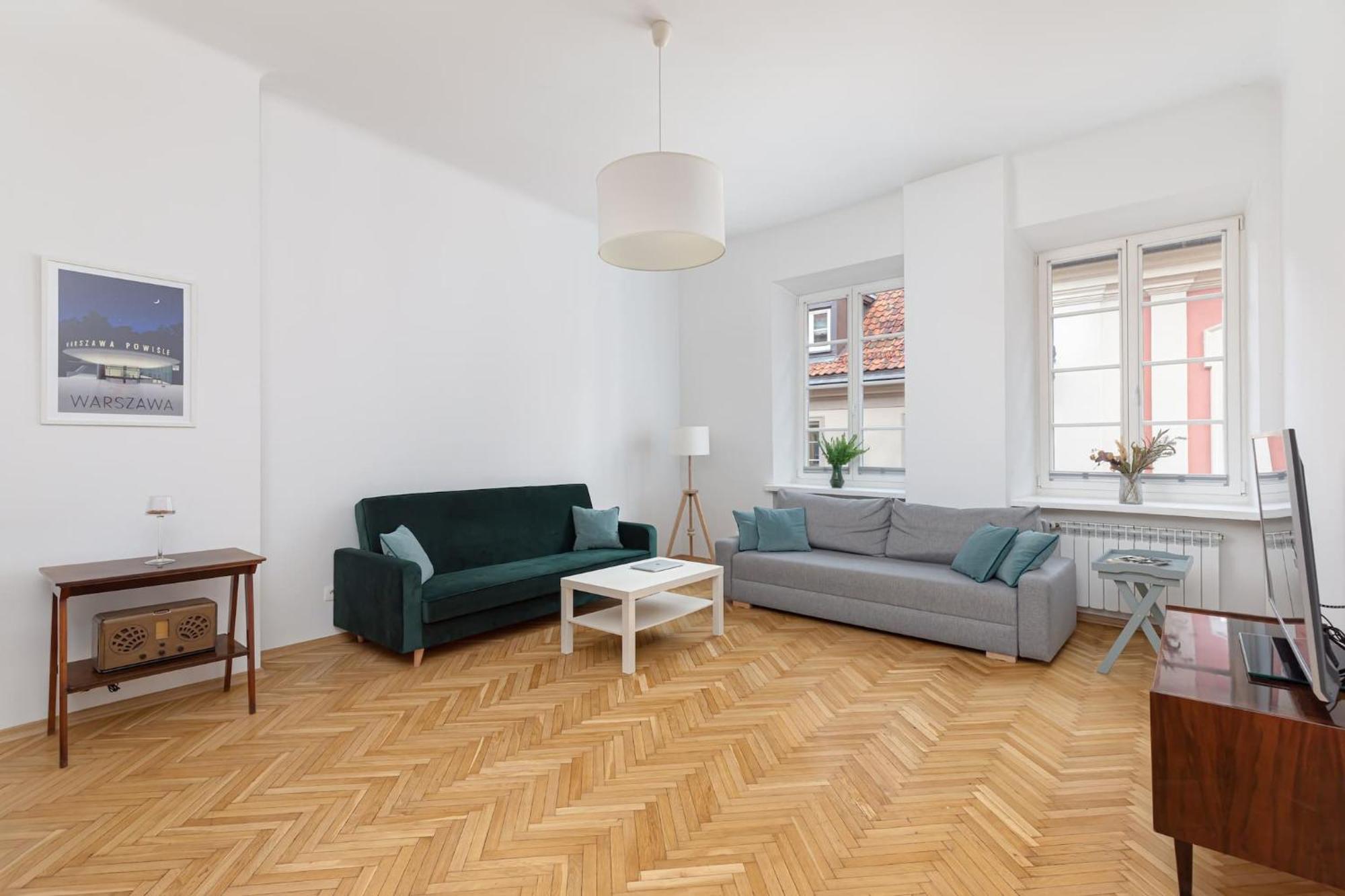 Apartment Stylish Swietojanska By Renters