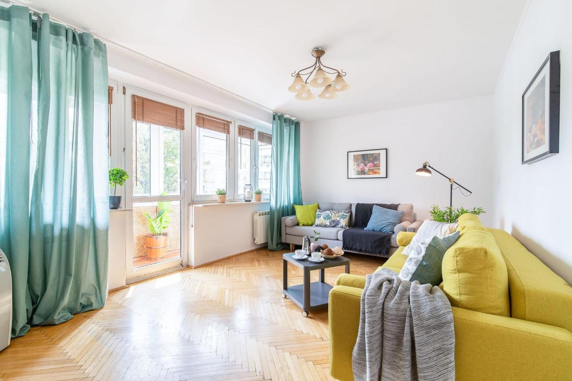 Smolna 8 - Warm With Balcony By Renters * Warszawa