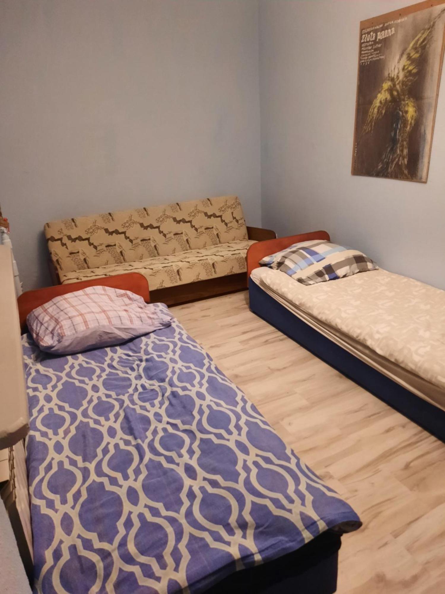 Homestay Gosciniec Filmowy - Prywatny Dom Rodzinny Warsaw