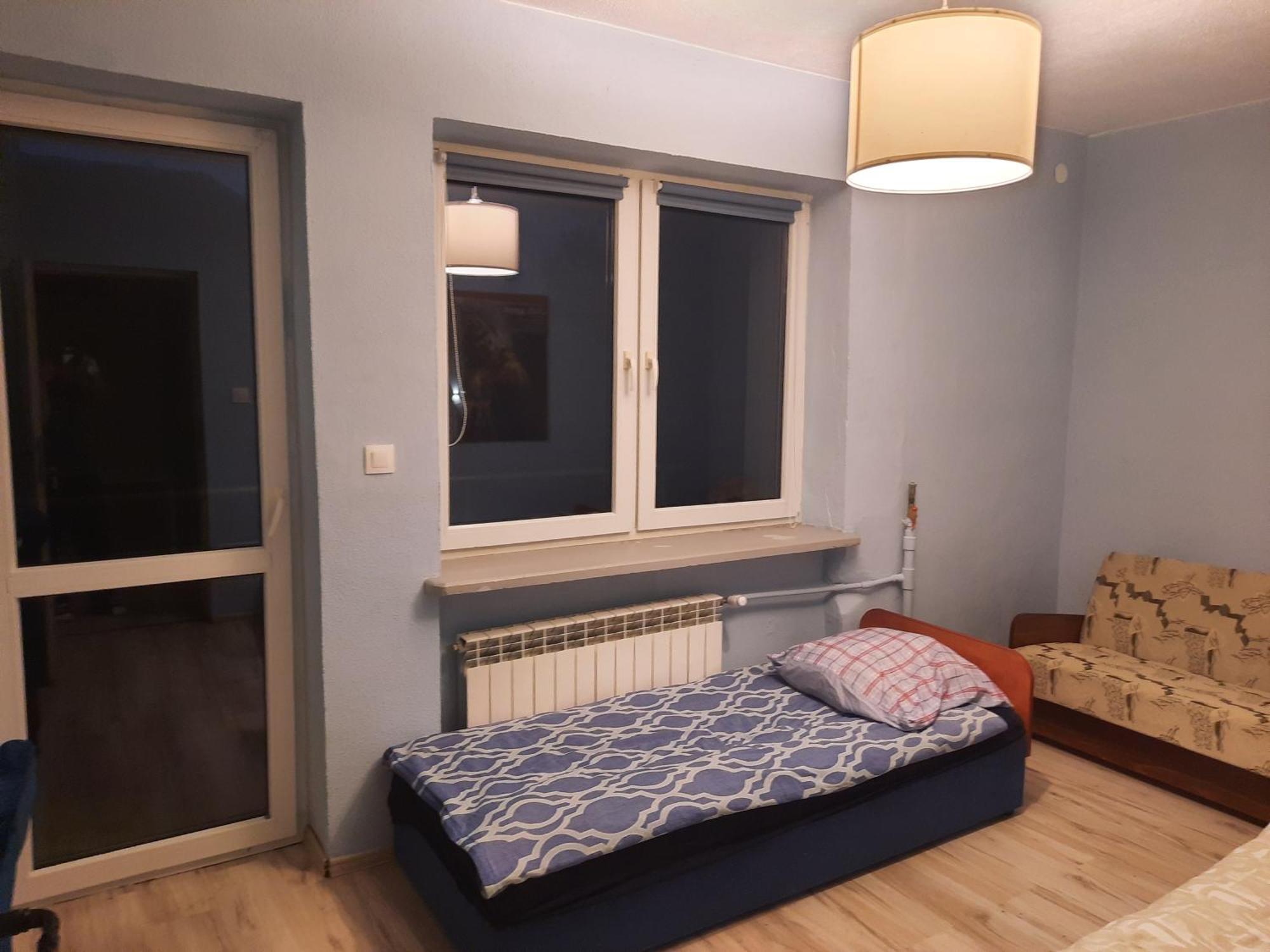 Homestay Gosciniec Filmowy - Prywatny Dom Rodzinny Warsaw