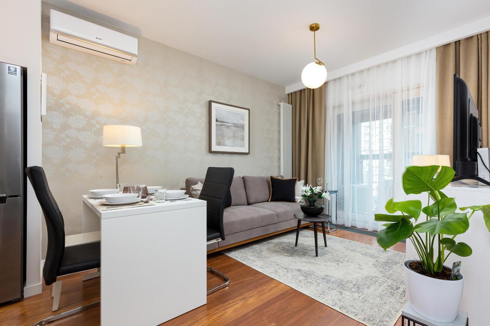 Apartamento Royal Center Mennica By Renters