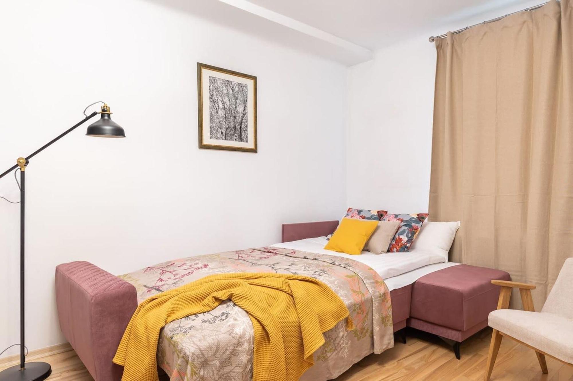 Rent Like - Sniadeckich 1/15 *
