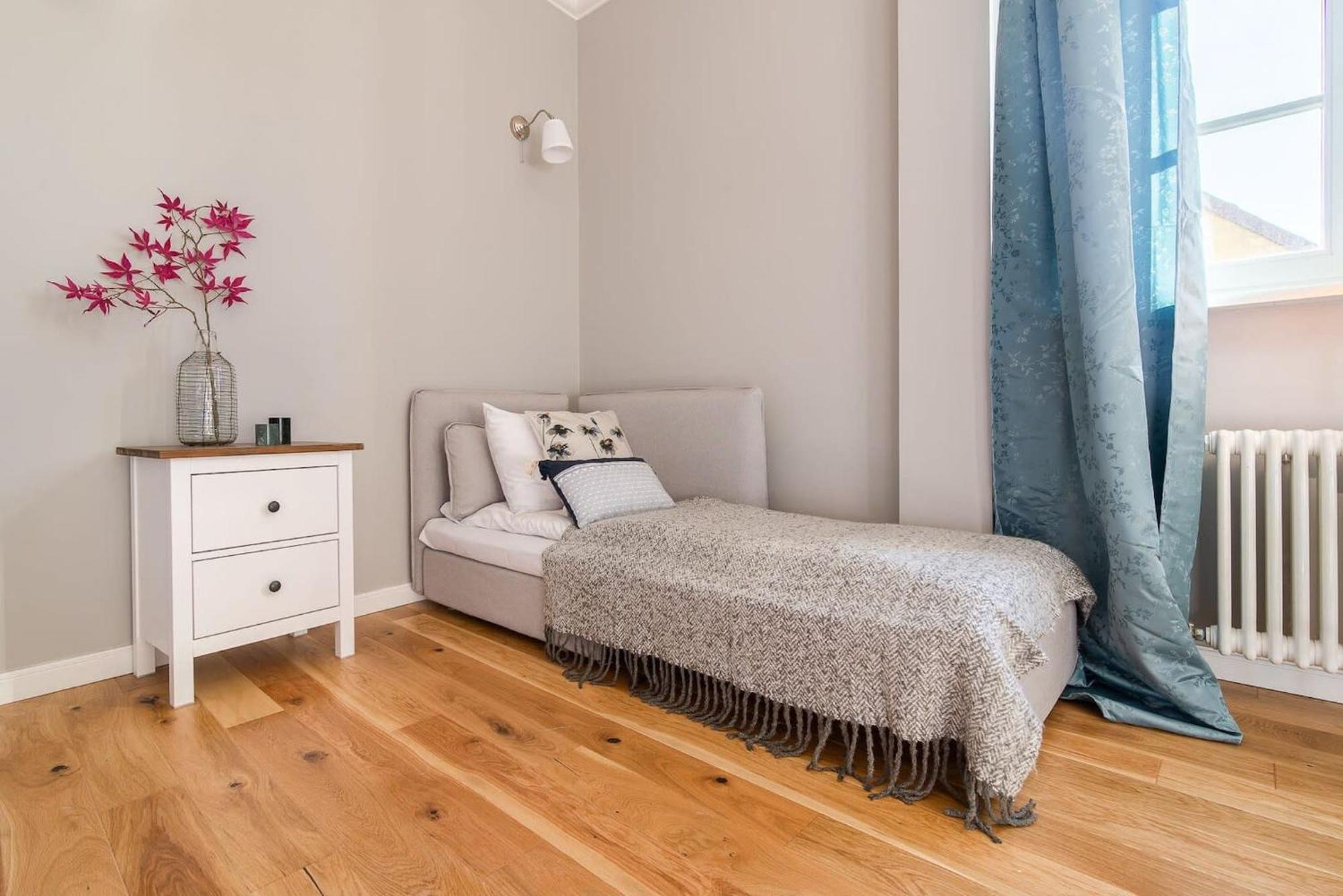 Rent Like - Plac Zamkowy 1/13