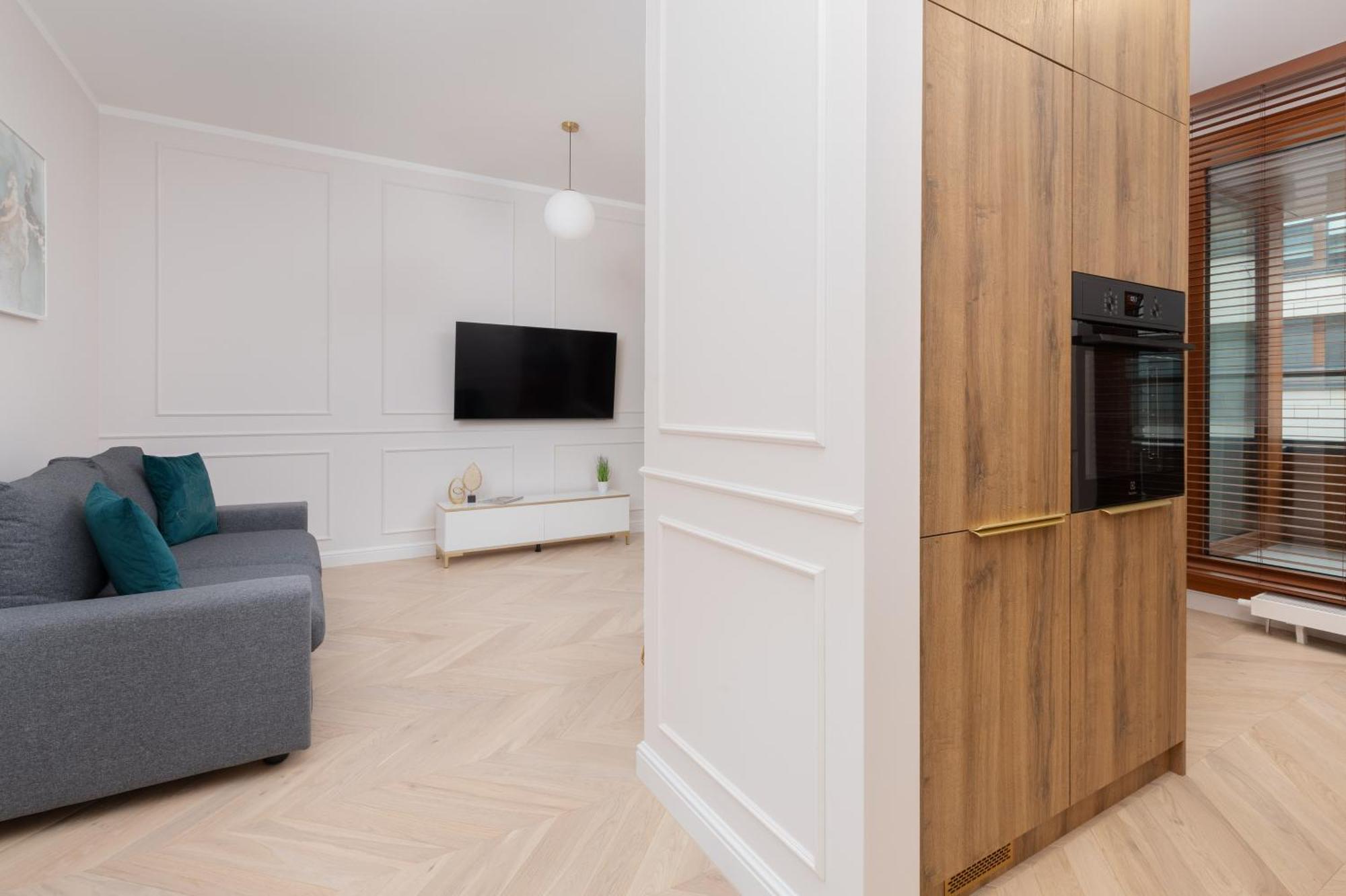 Apartment Lux Niemcewicza With Ac & Balcony Ochota By Renters *