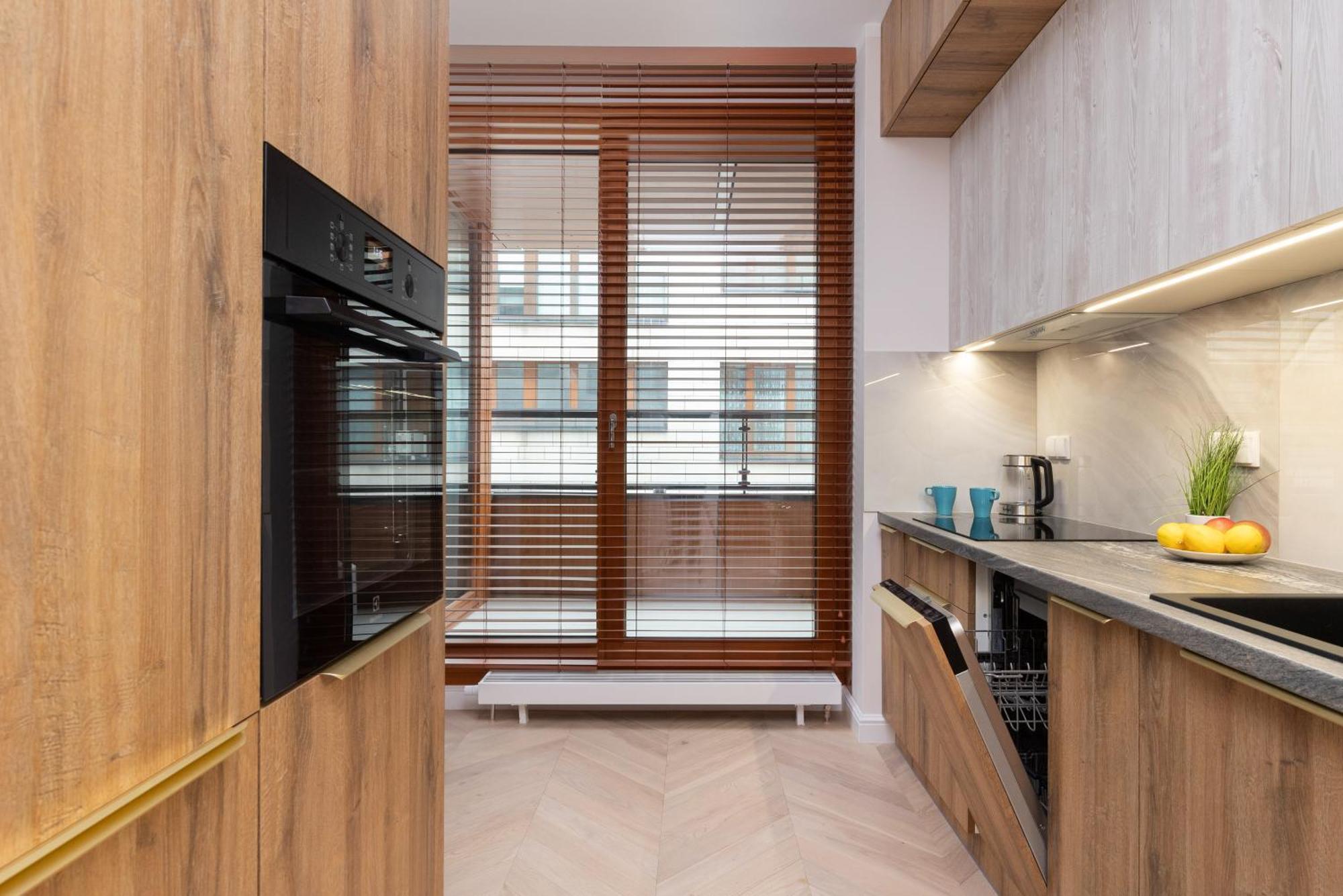 Lux Niemcewicza With Ac & Balcony Ochota By Renters Apartment Warsaw