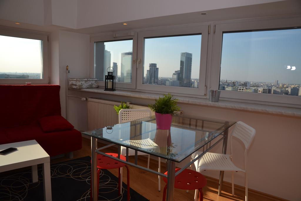 23 Floor View Apartment Warsaw
