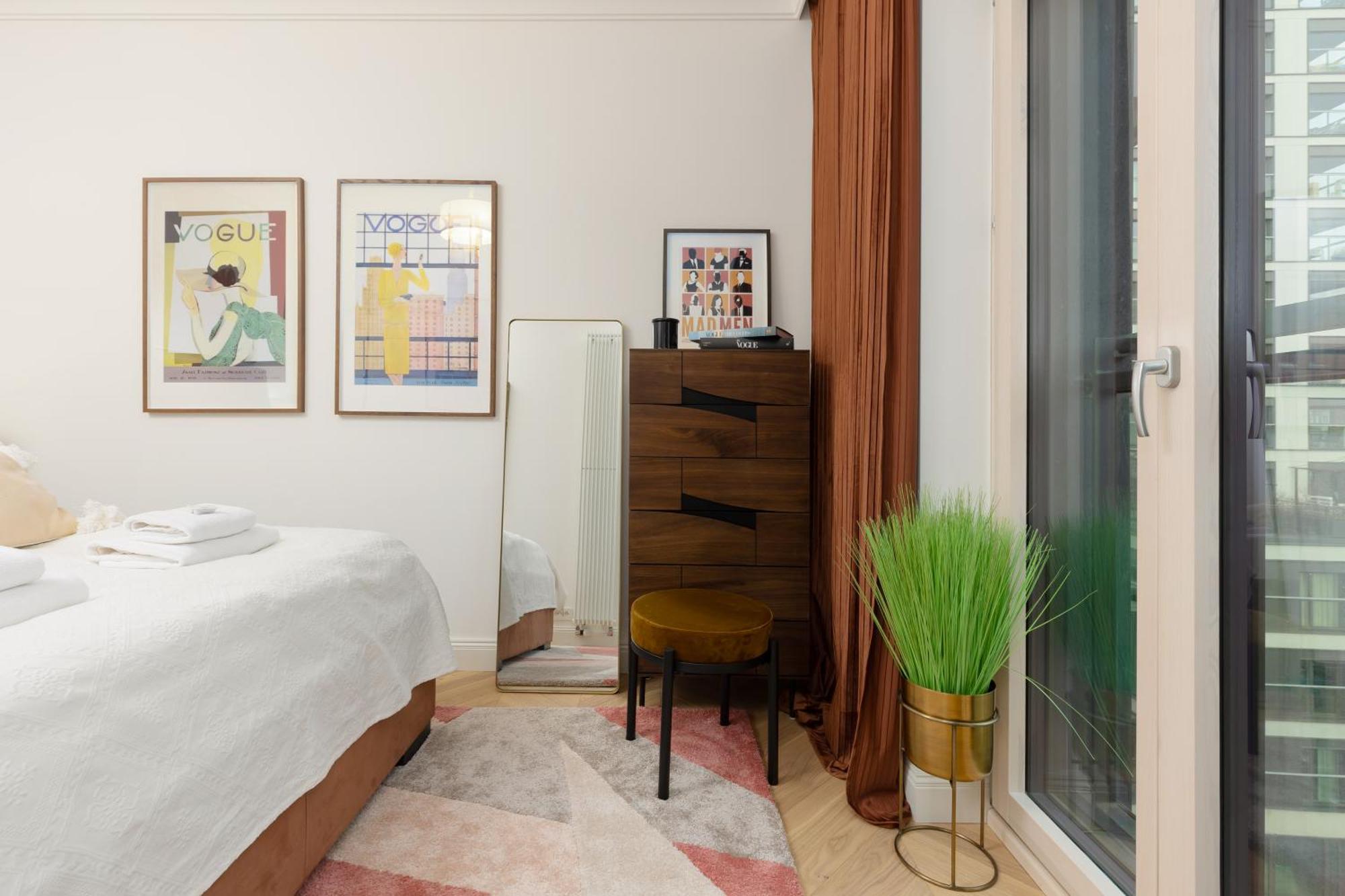 Apartamento Mennica Lux City Centre By Renters Prestige