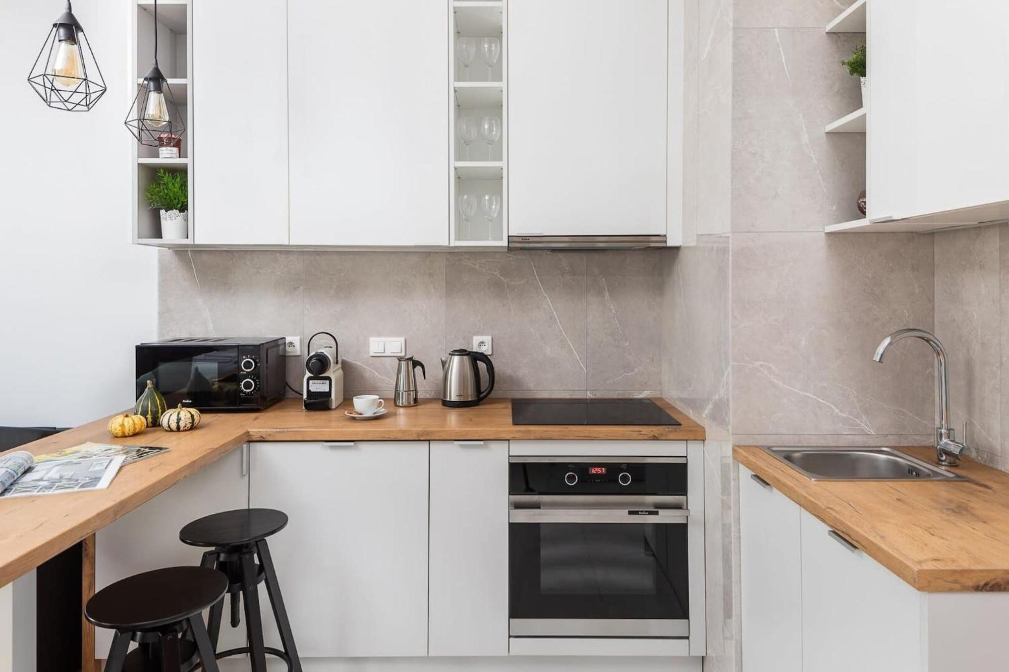 Rent Like - Burakowska 16 *