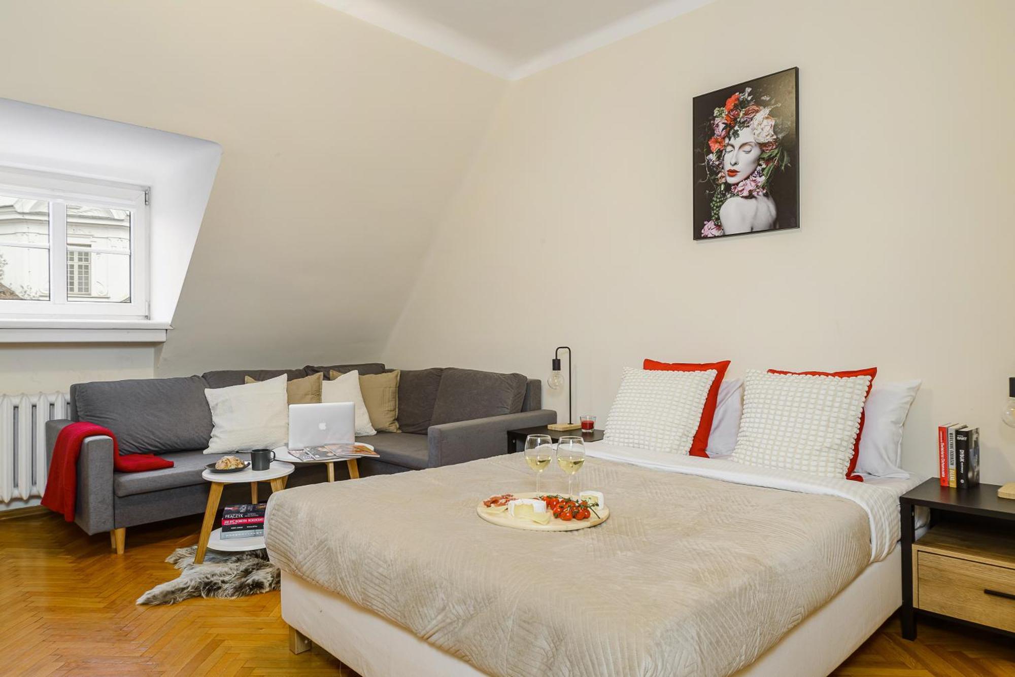 Apartment Lumina 2-level Near Multimedialny Park Fontann