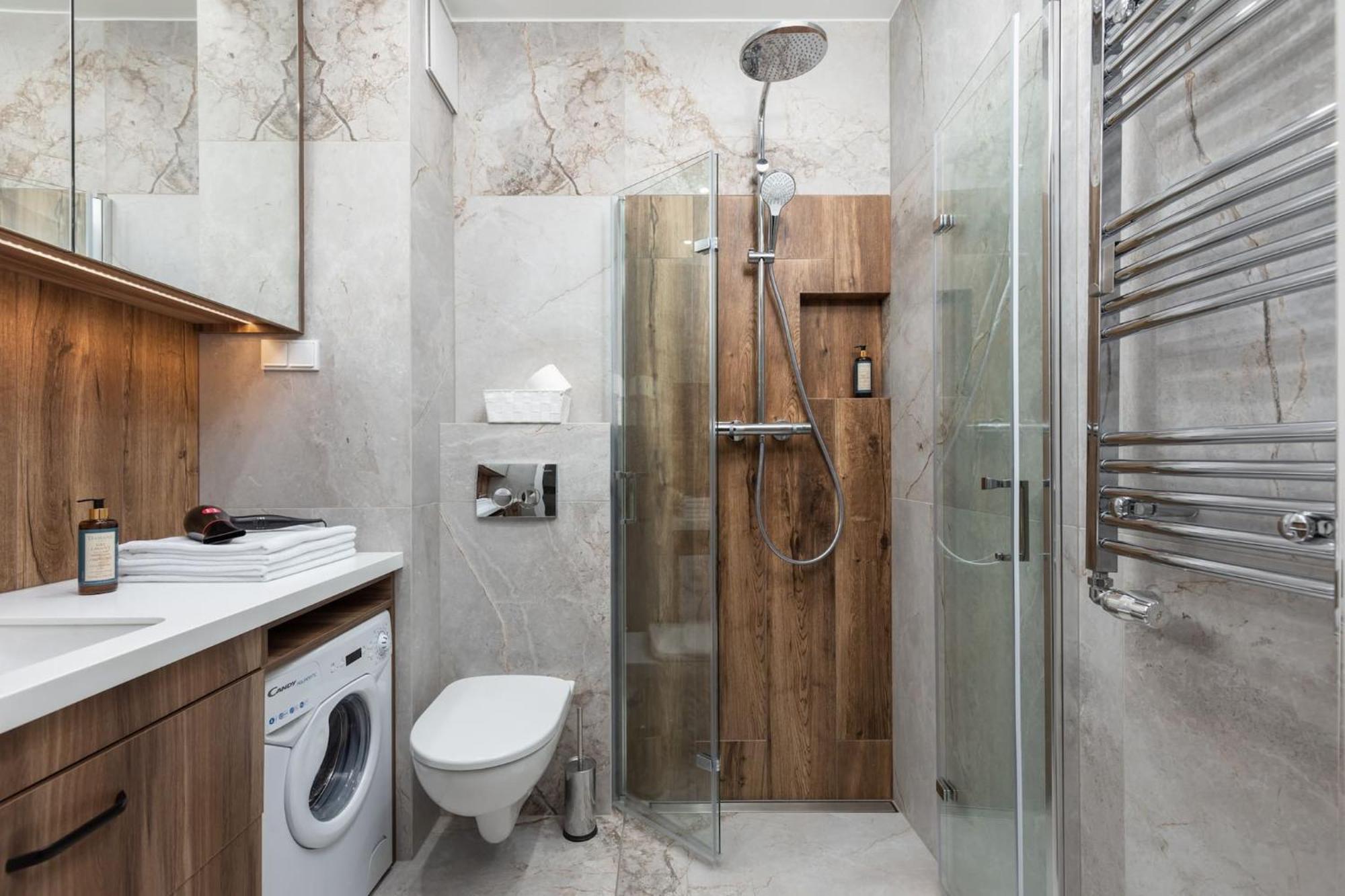 Apartment Aleja Solidarnosci 60b By Renters Warsaw