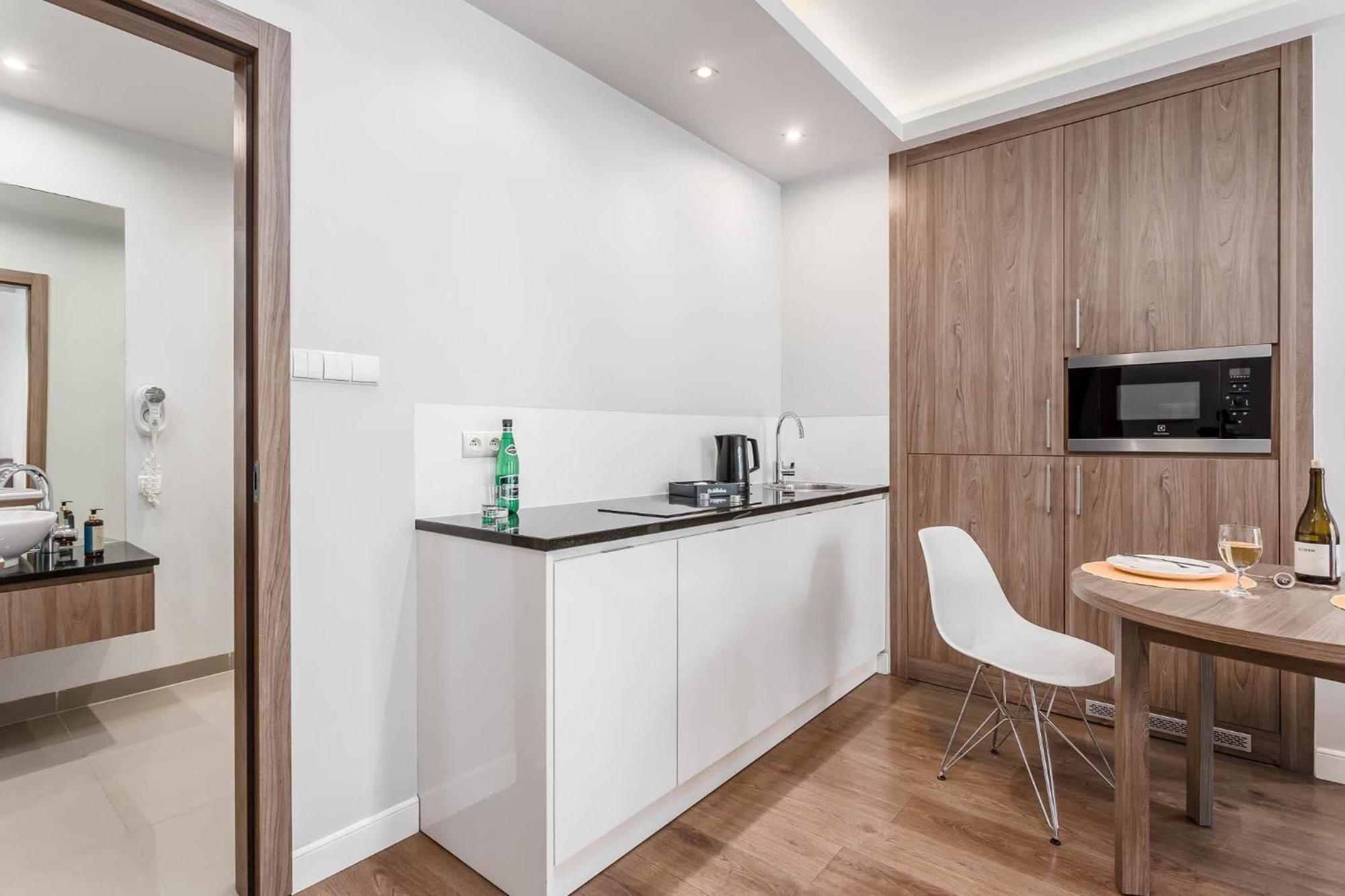 Apartment Rent Like - Oxygen Wronia 45 Ii *