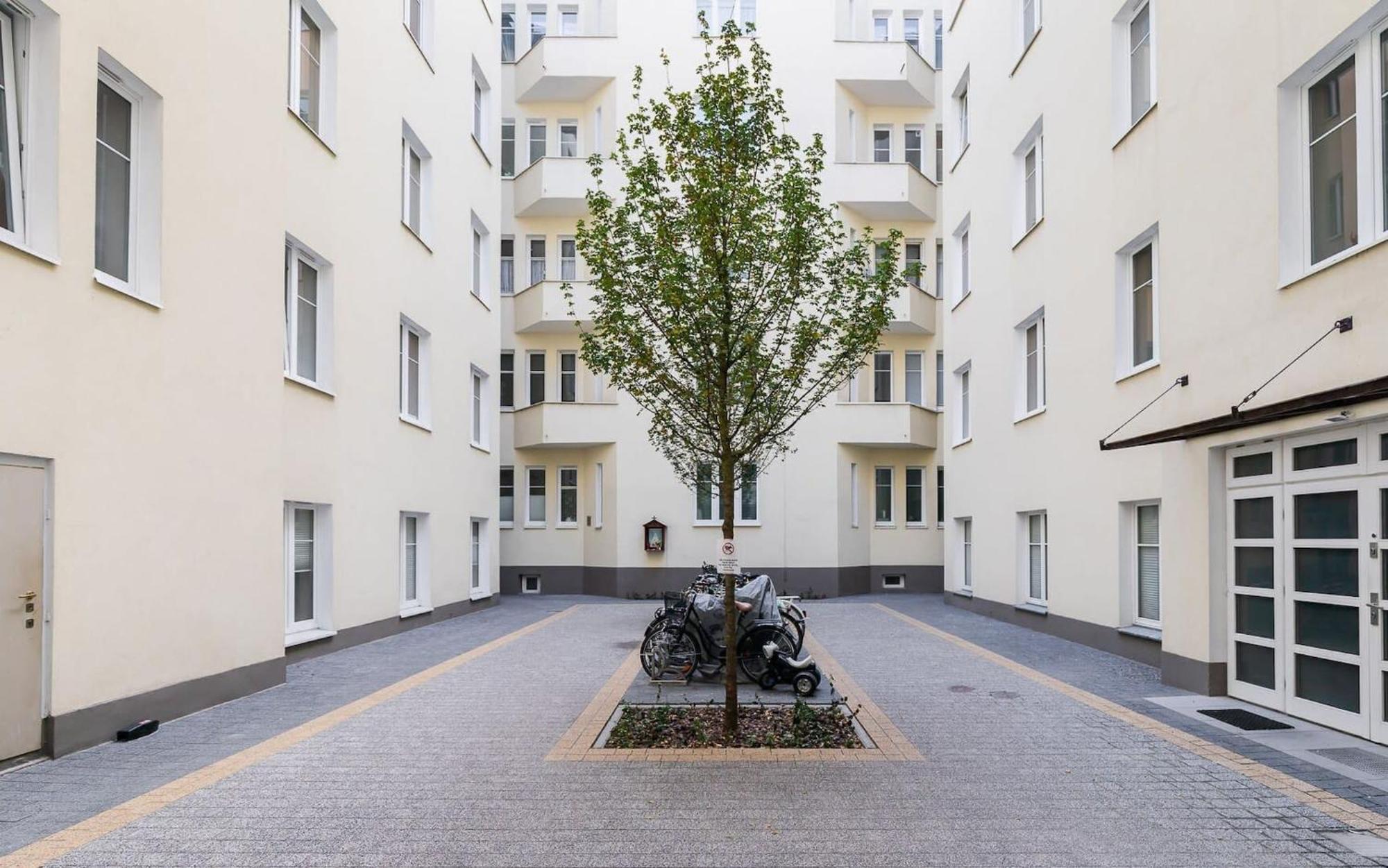 Kujawska 3 - Warm & Functional By Renters