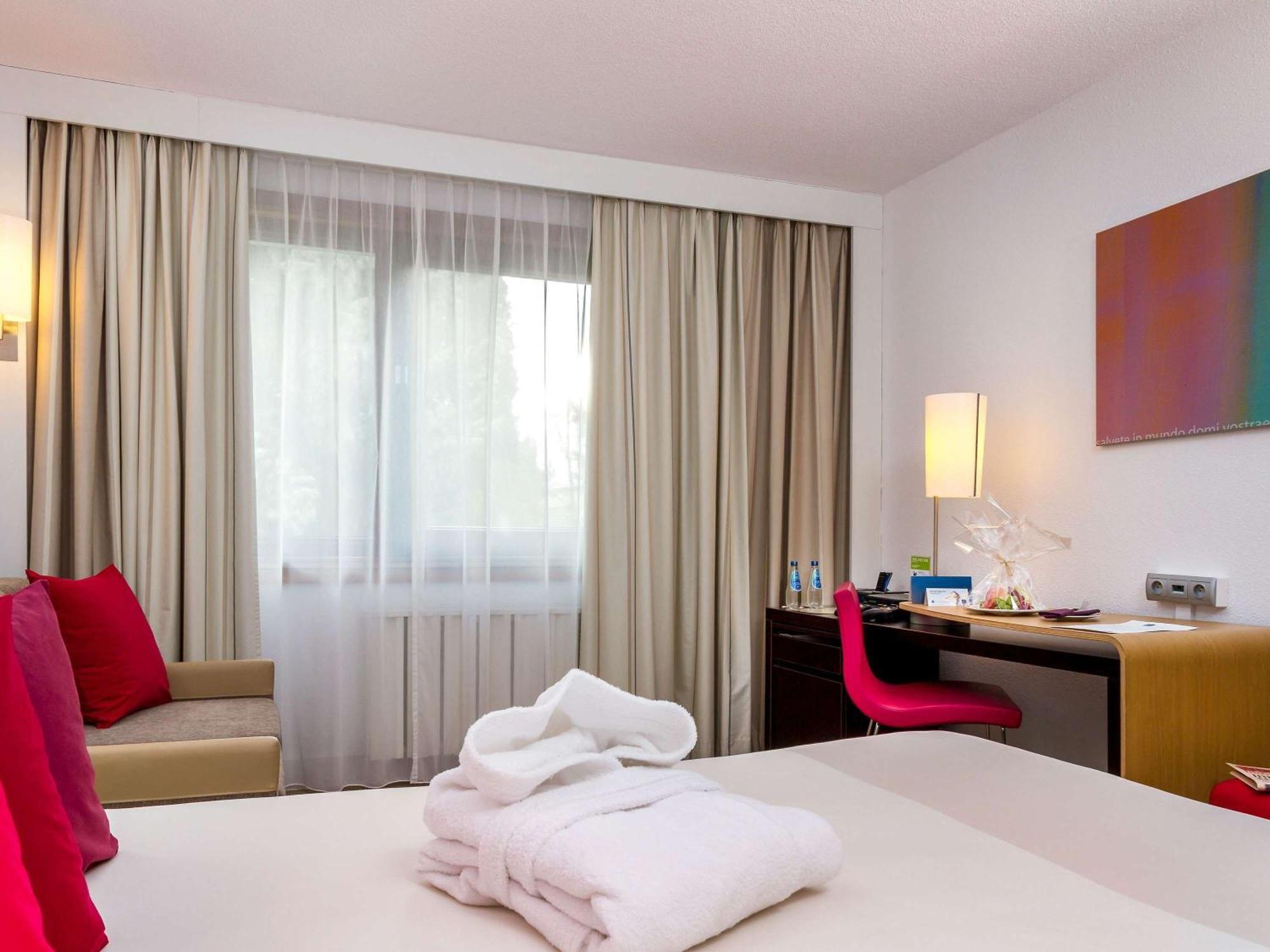 Hotel Novotel Airport