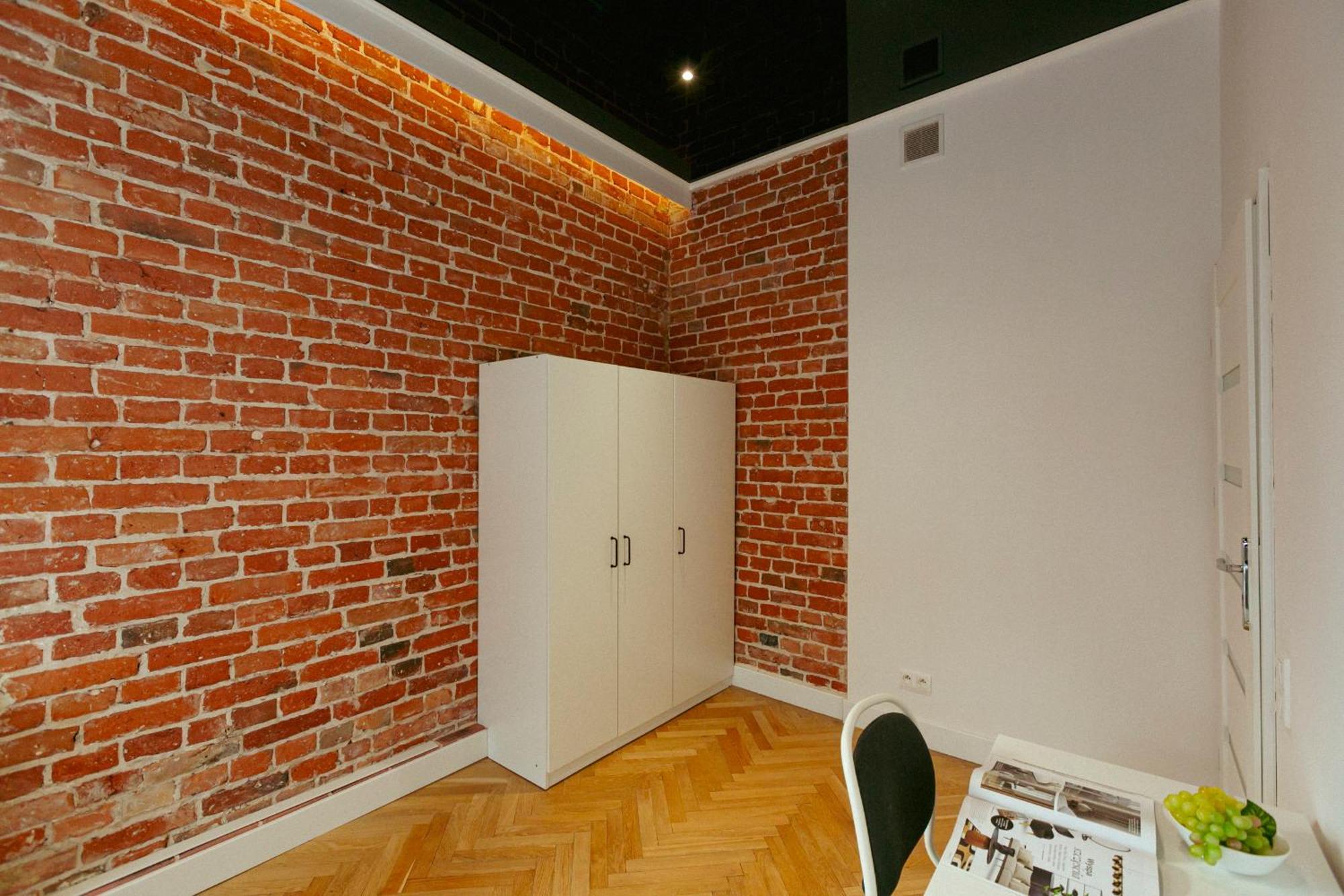 Apartment Wspolna 54a: With Free Parking Warsaw
