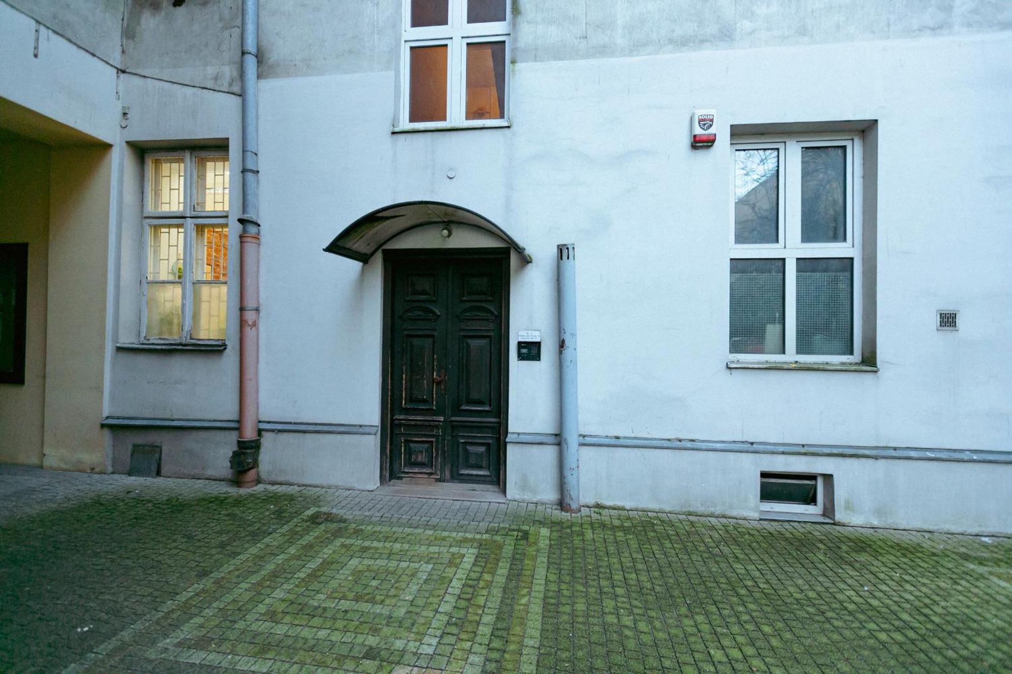 Wspolna 54a: With Free Parking