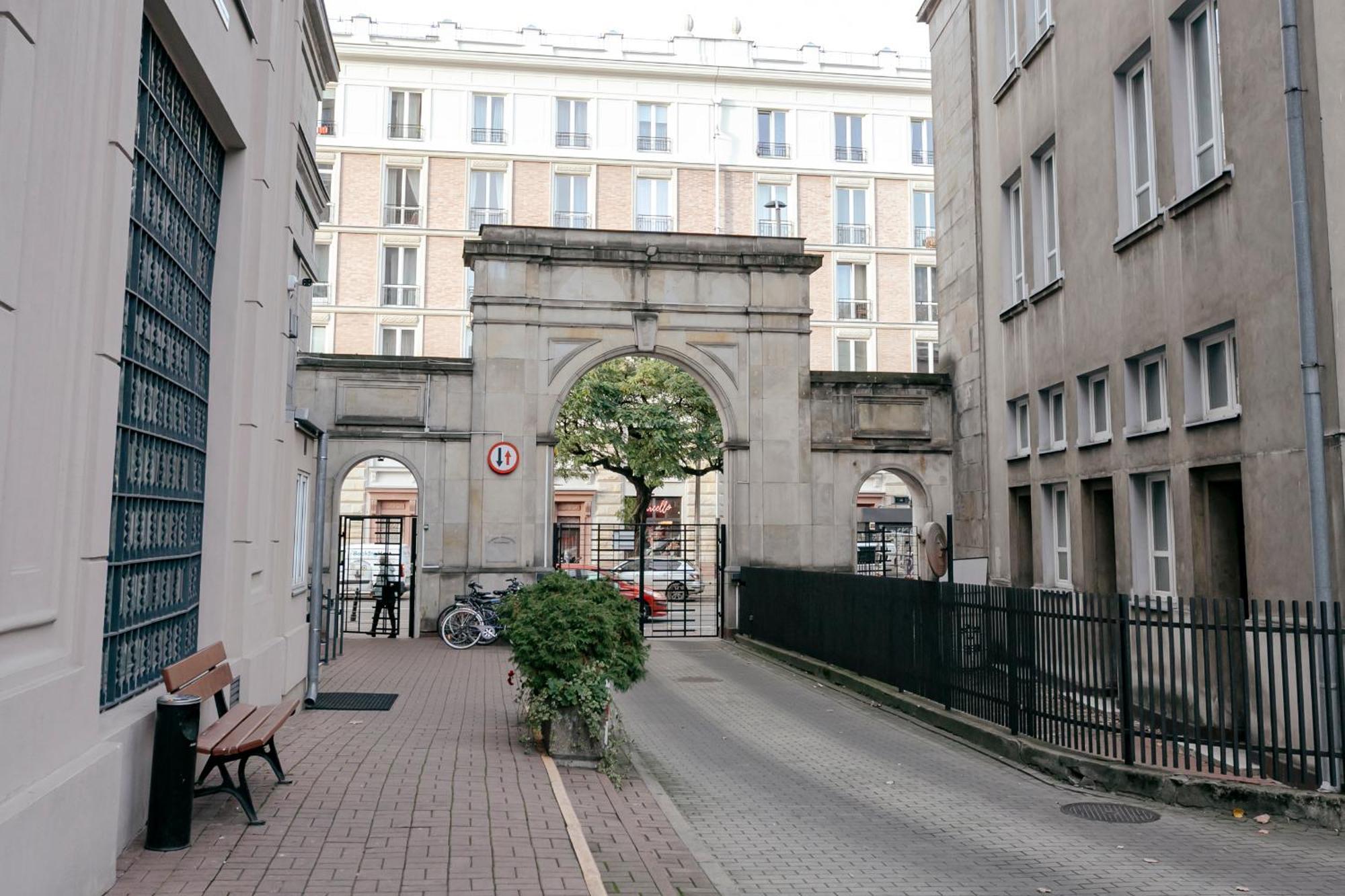 Apartment Plac Konstytucji 6 Orange: Panorama With Free Parking Warsaw