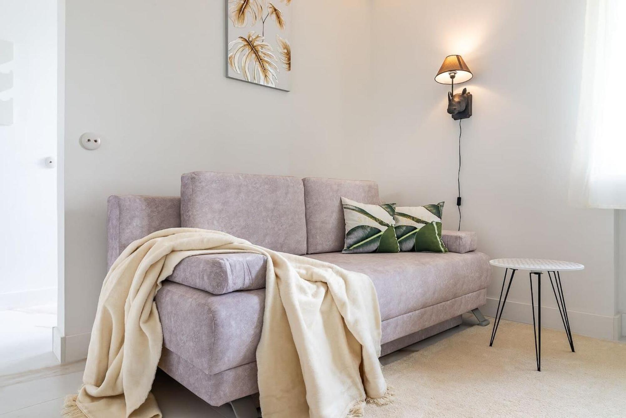 Plac Inwalidow 10 - Aesthetic By Renters Apartment Warsaw