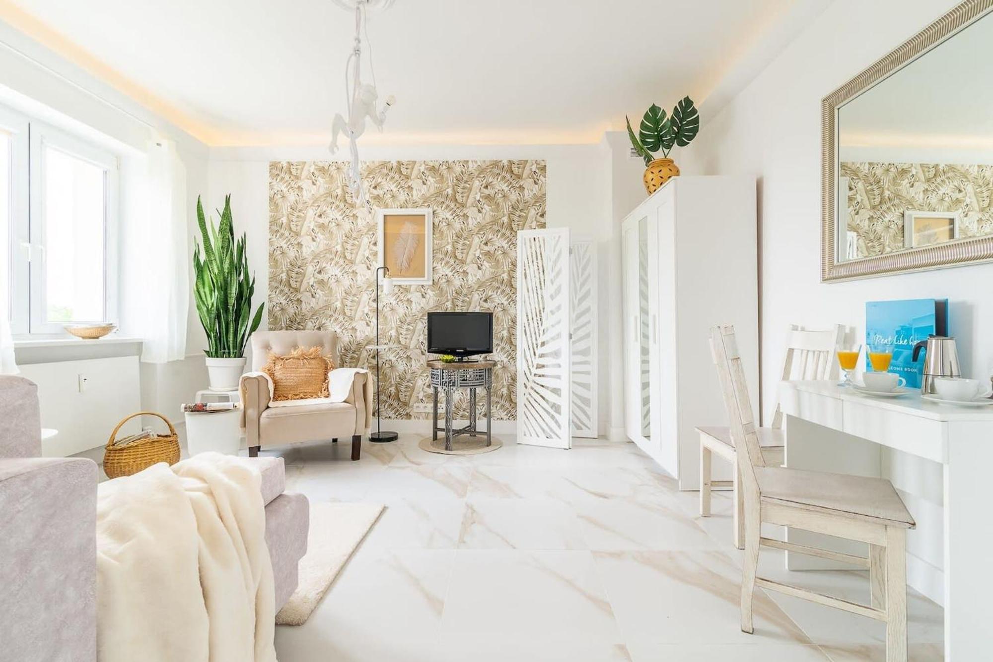Plac Inwalidow 10 - Aesthetic By Renters Warsaw