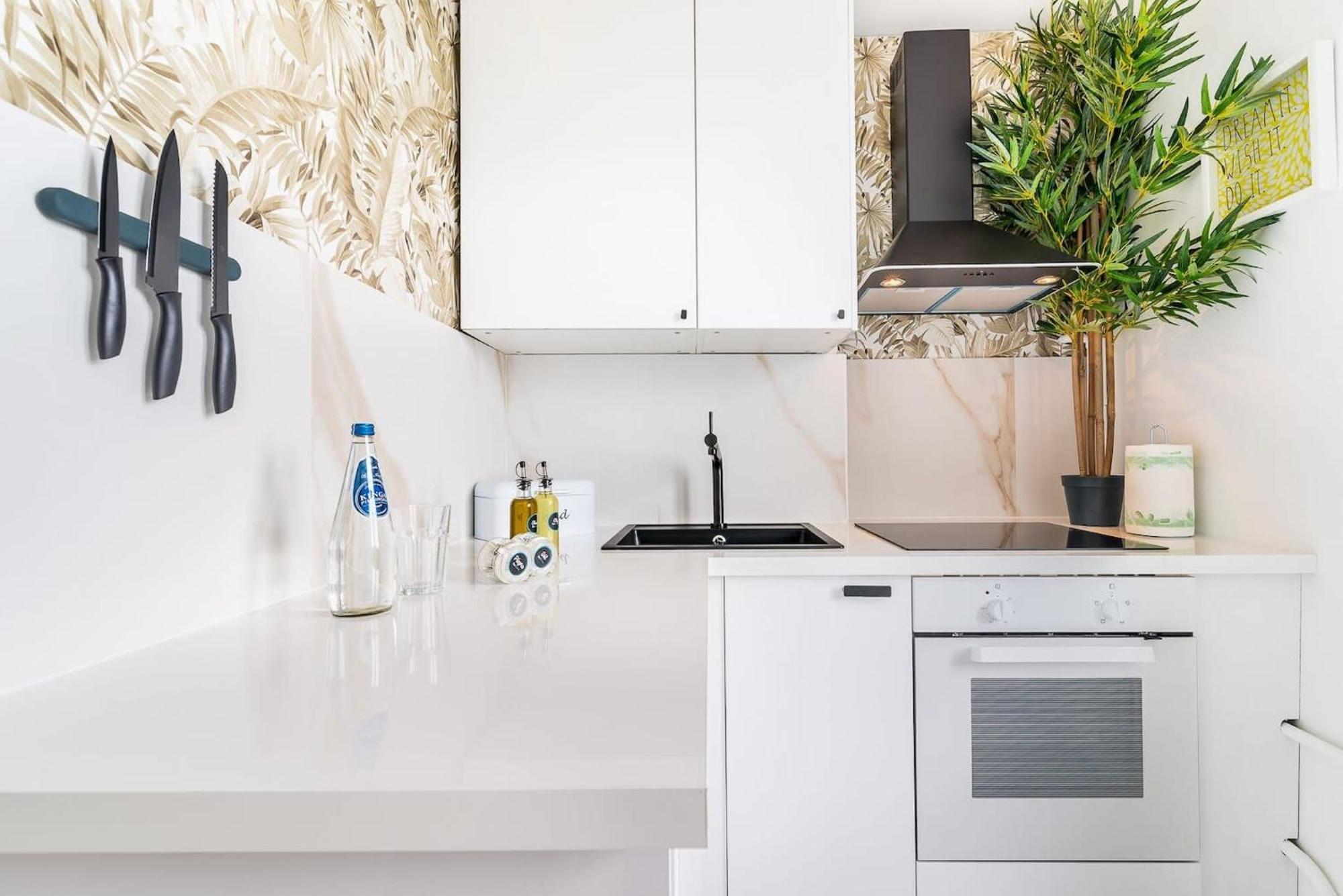 Plac Inwalidow 10 - Aesthetic By Renters Apartment