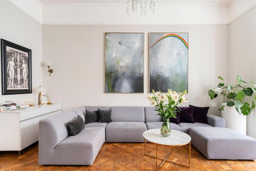 Center 110m2 Apartament