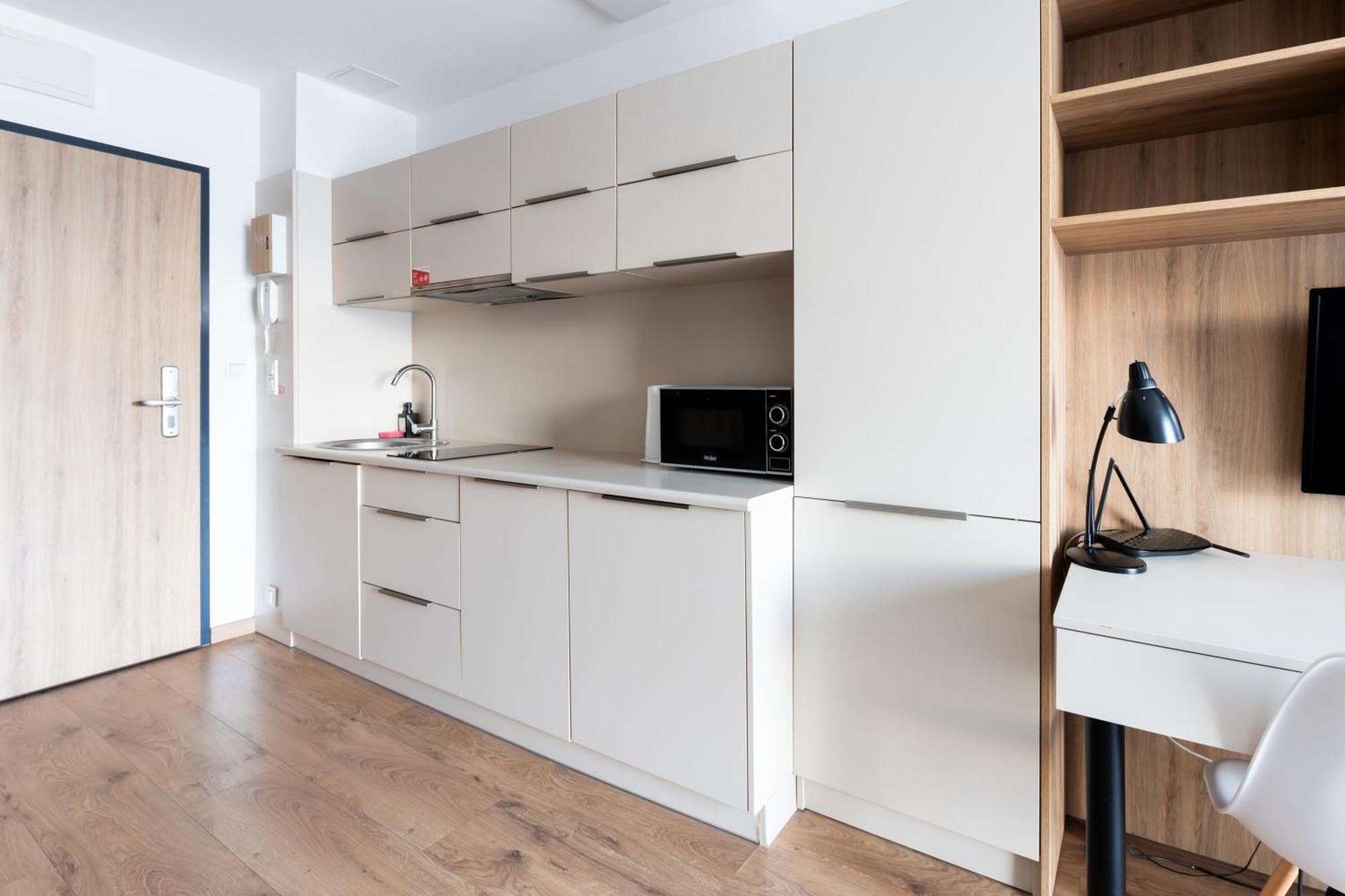 Apartment Rentplanet - Wolska Warsaw