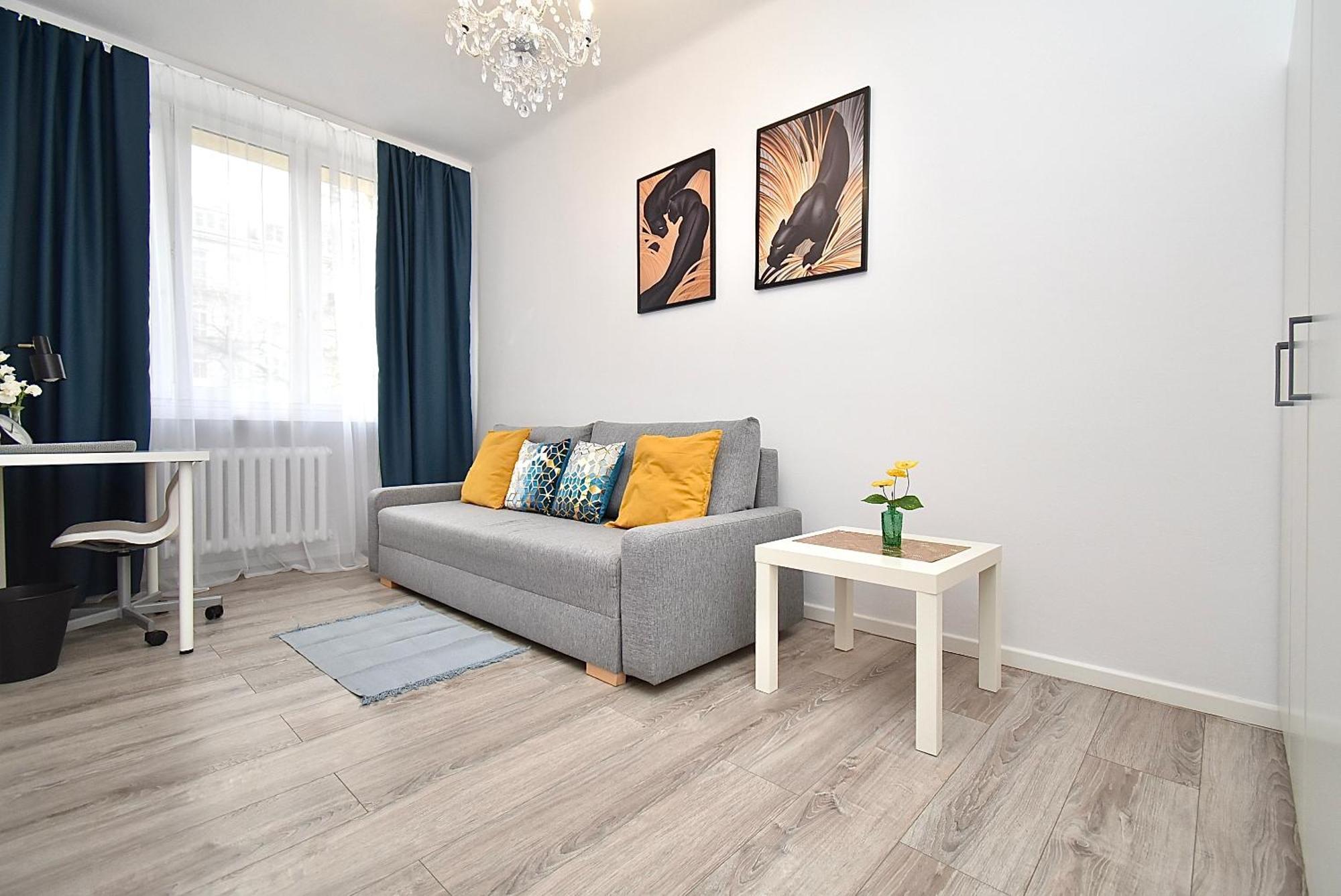Aleja Niepodleglosci Homestay Warsaw