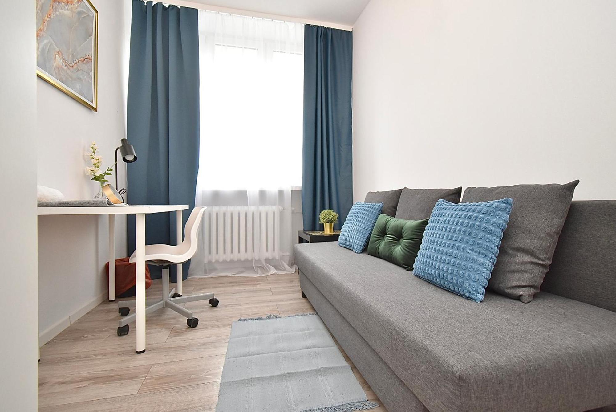 Homestay Aleja Niepodleglosci Warsaw