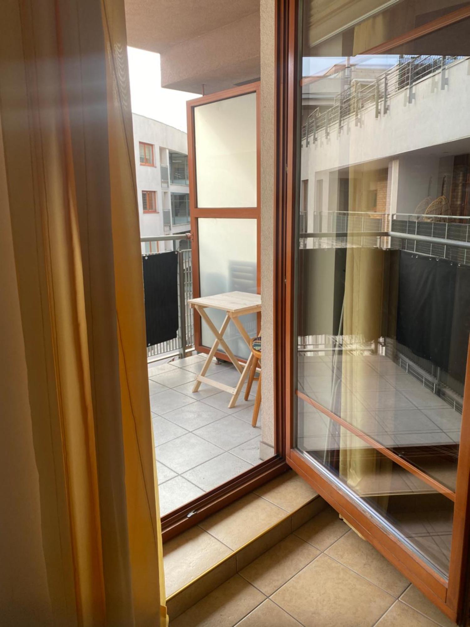 Komfortowy Apartament: Pet-friendly Old Town Retreat Near Park Praski *
