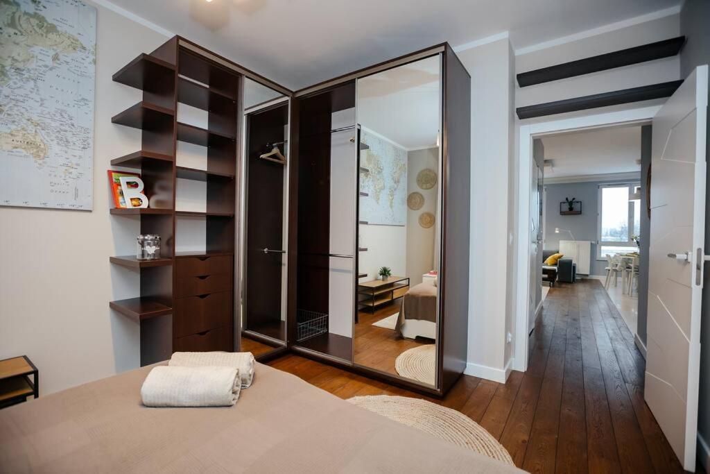 Apartament Modern, Spacious With Garage And Balcony Warszawa