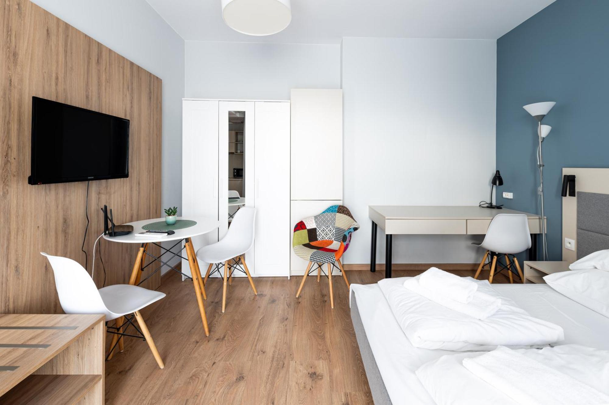 Rentplanet - Wolska * Warsaw