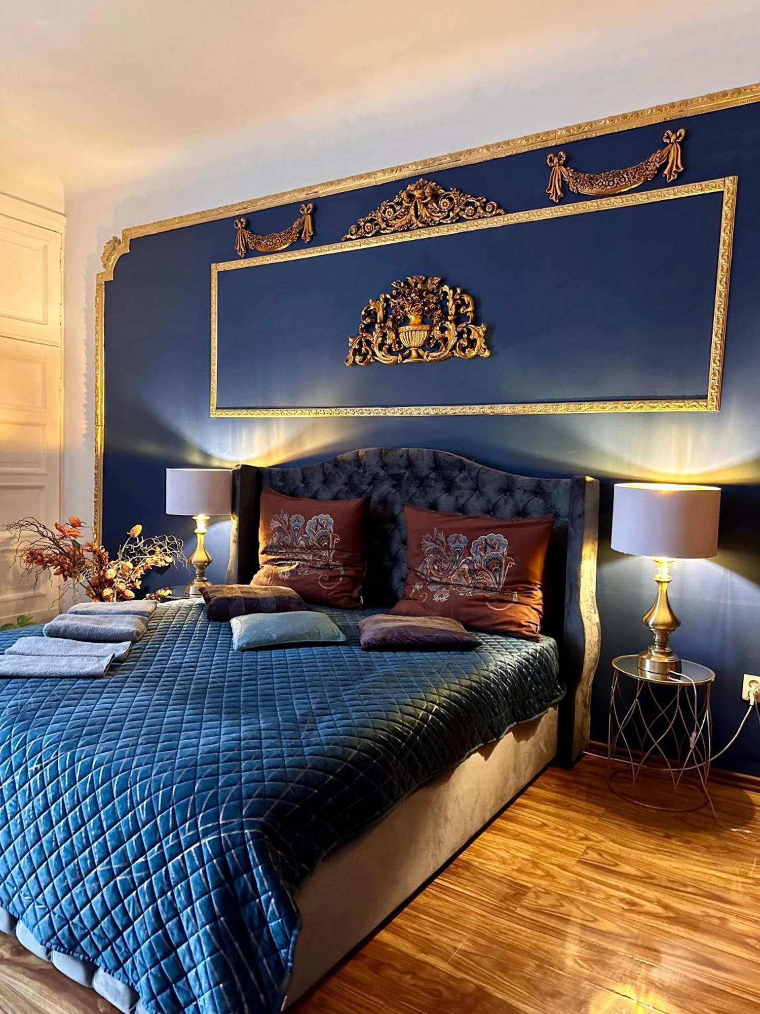 Apartment Exclusive Chmielna Street 95m2