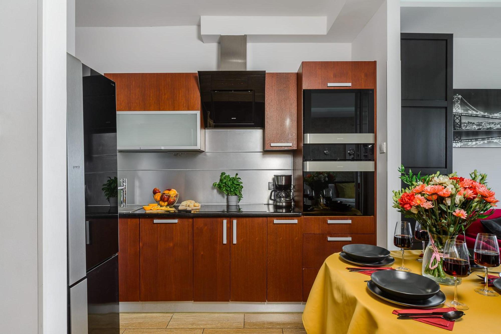 Lumina With Balcony Platinum Tower Apartment Warsaw
