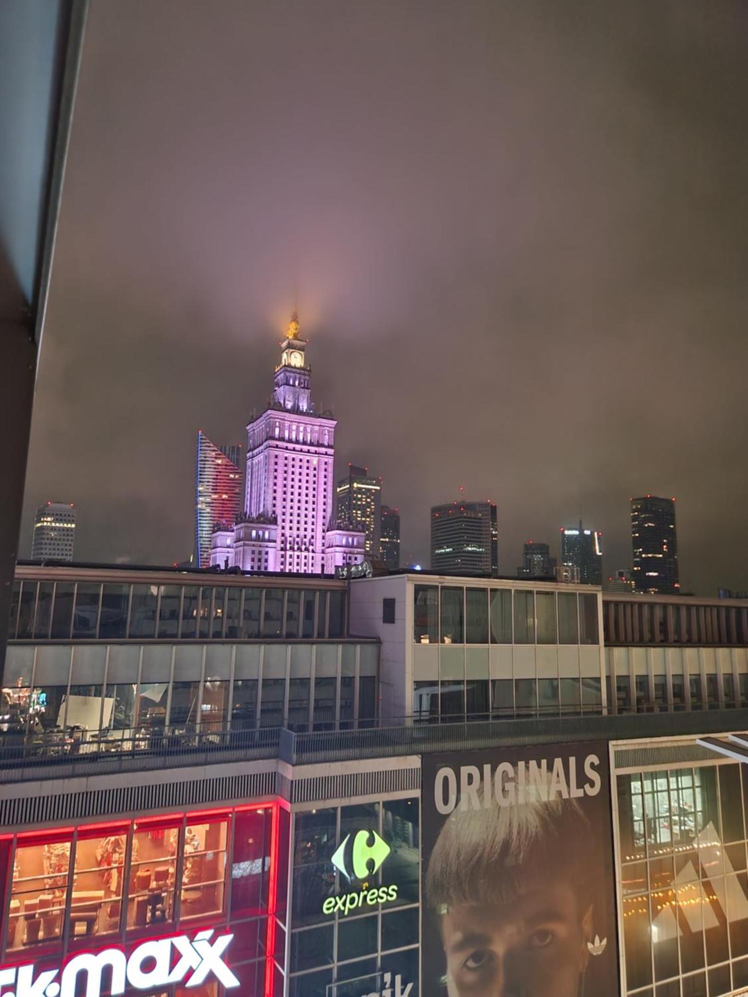 View Apartments And Rooms Apartment Warsaw