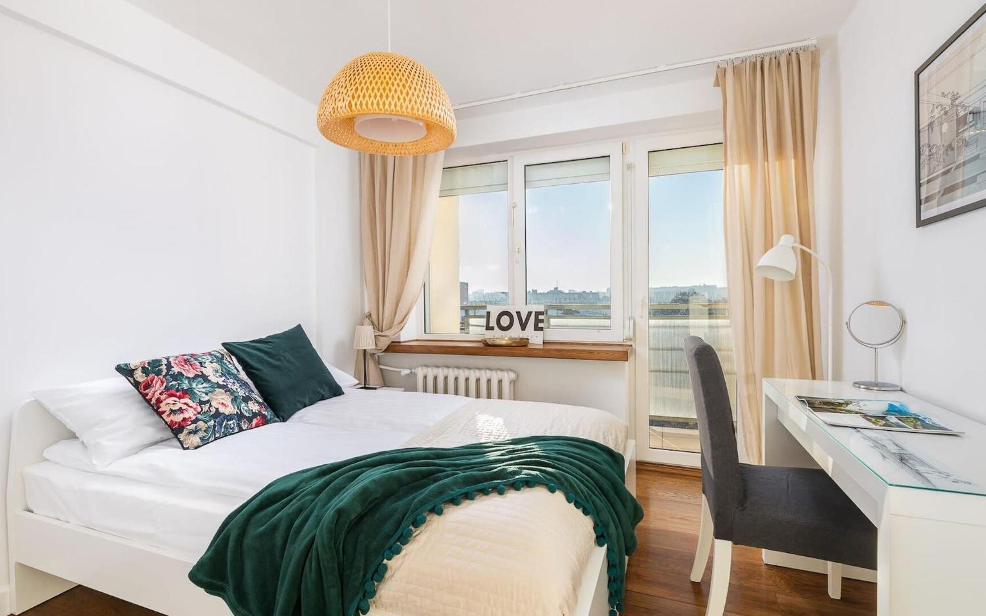 Rent Like - Salezego 6 *