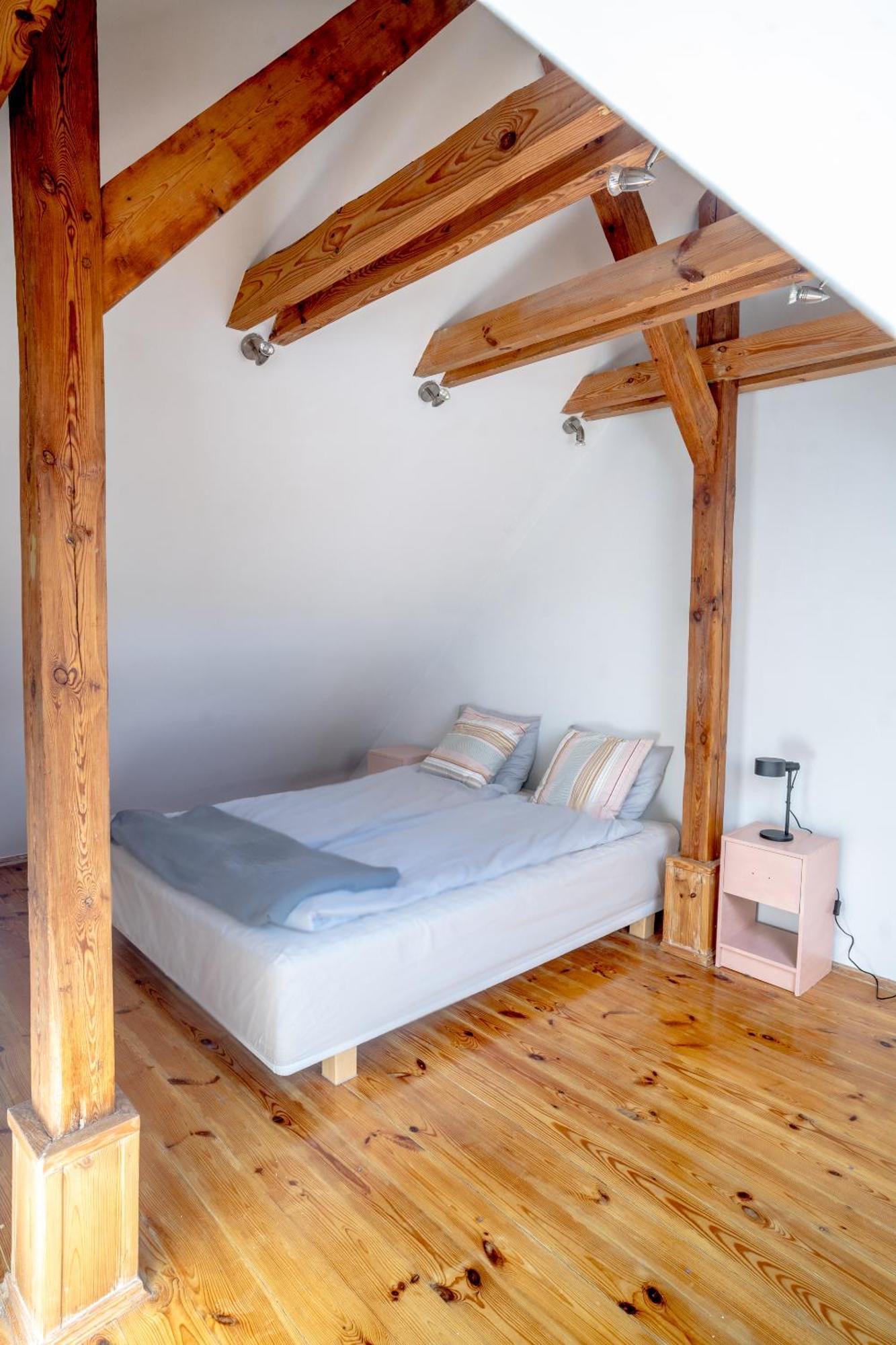 Apartment Family Apt For 2-6 - Amazing Barbacan Walls View Warsaw