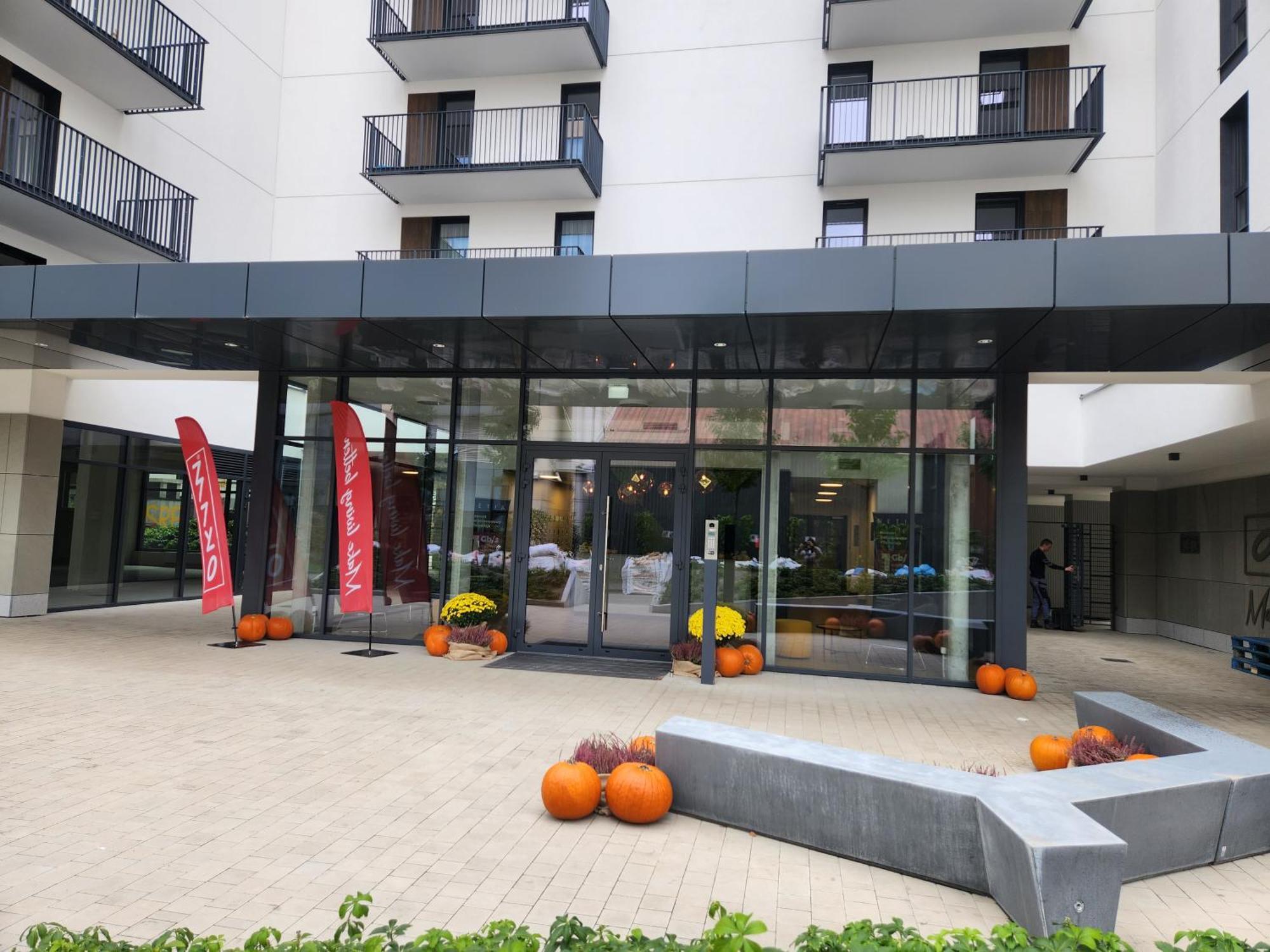 Apartment House: With Jacuzzi, Prosecco & Wellness Facilities