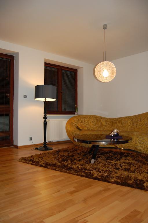 Apartment Bobrowiecka *