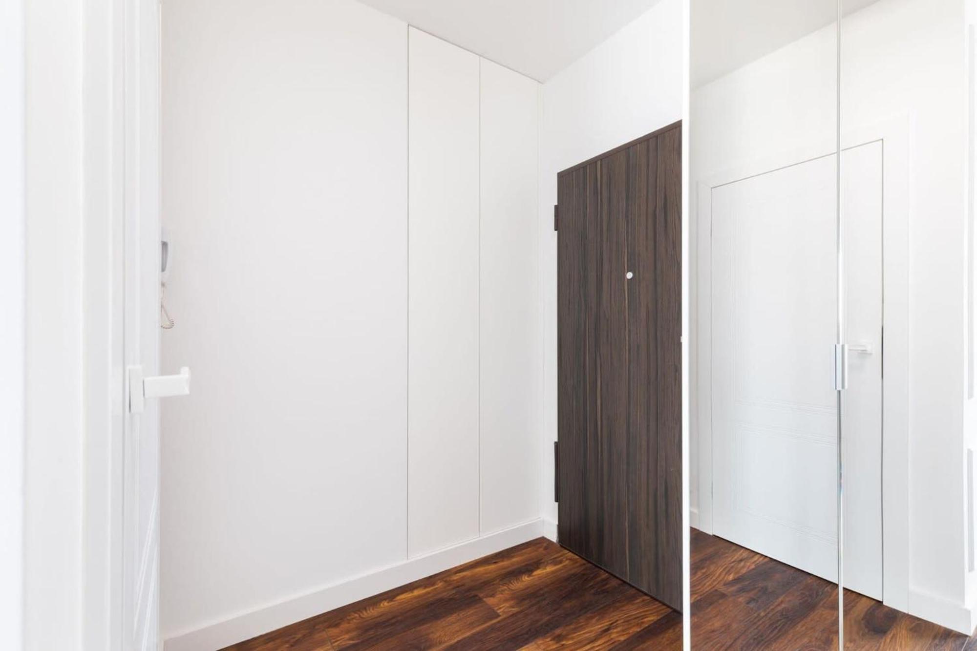 Rent Like - Grzybowska 85 * Warsaw