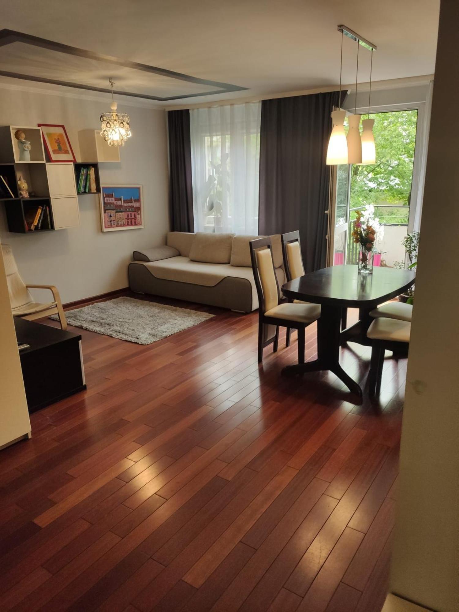 Apartment Charm *