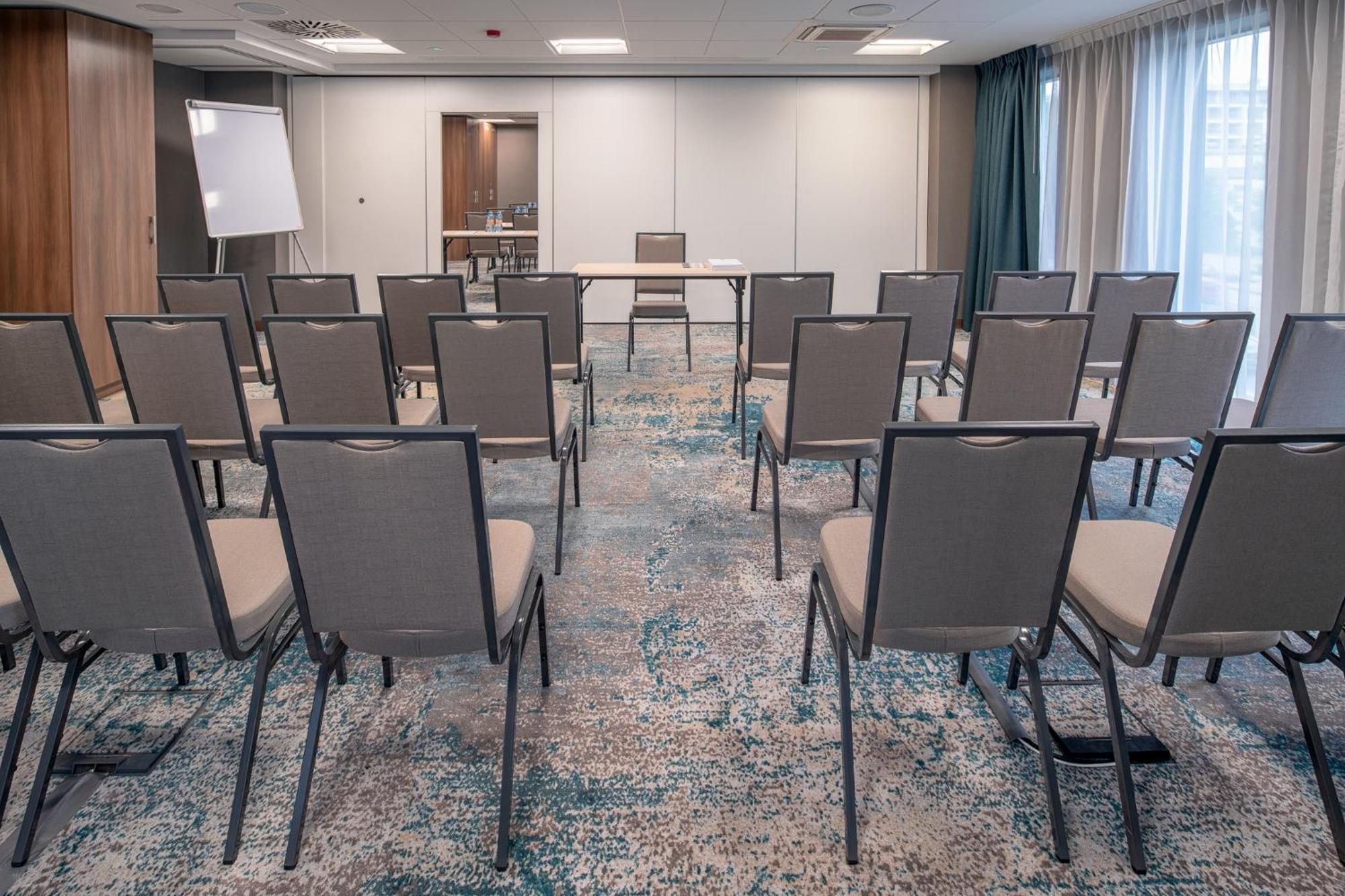 Hampton By Hilton Mokotow Hotel Warszawa