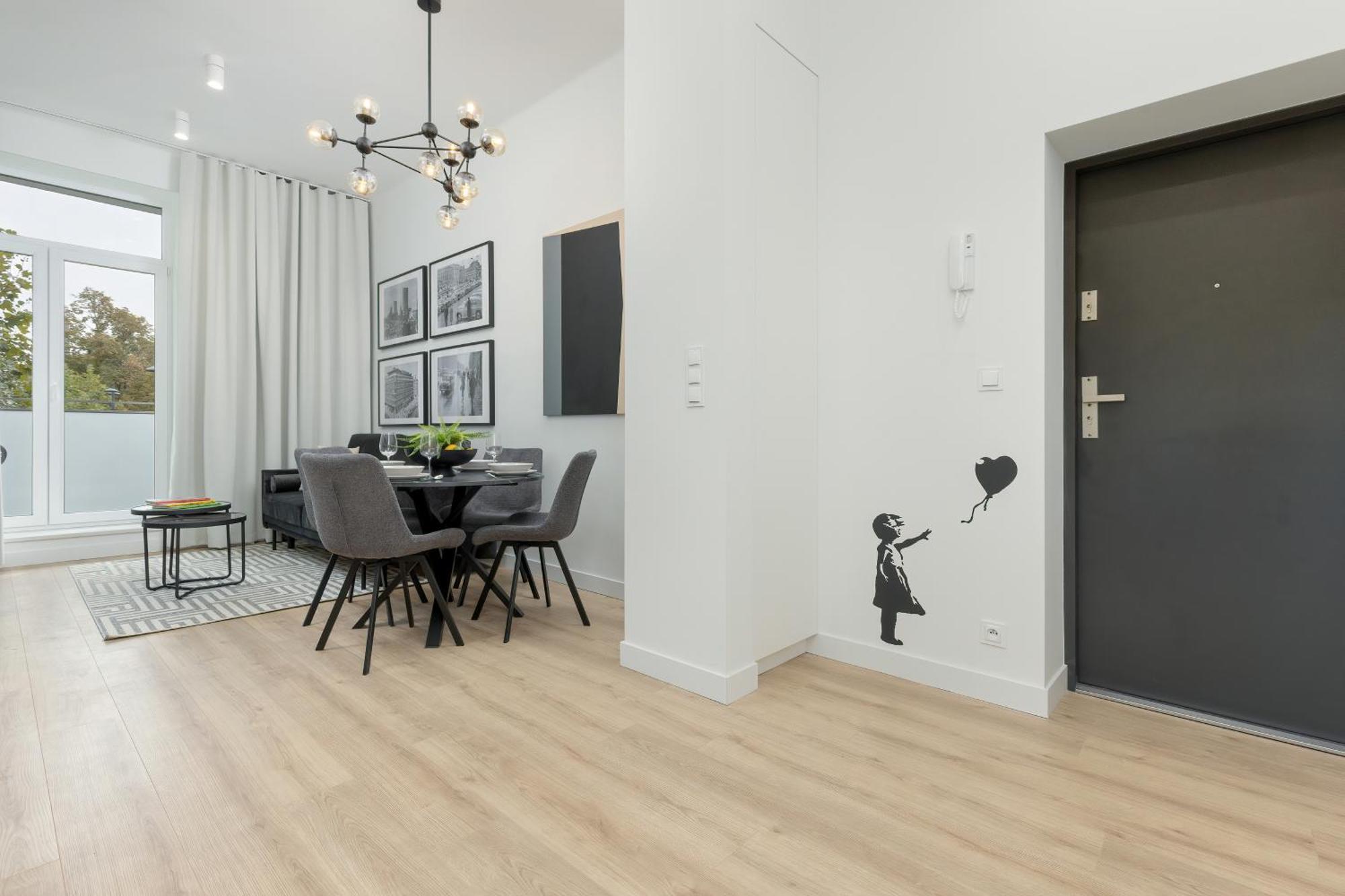 Center By Renters Warschau