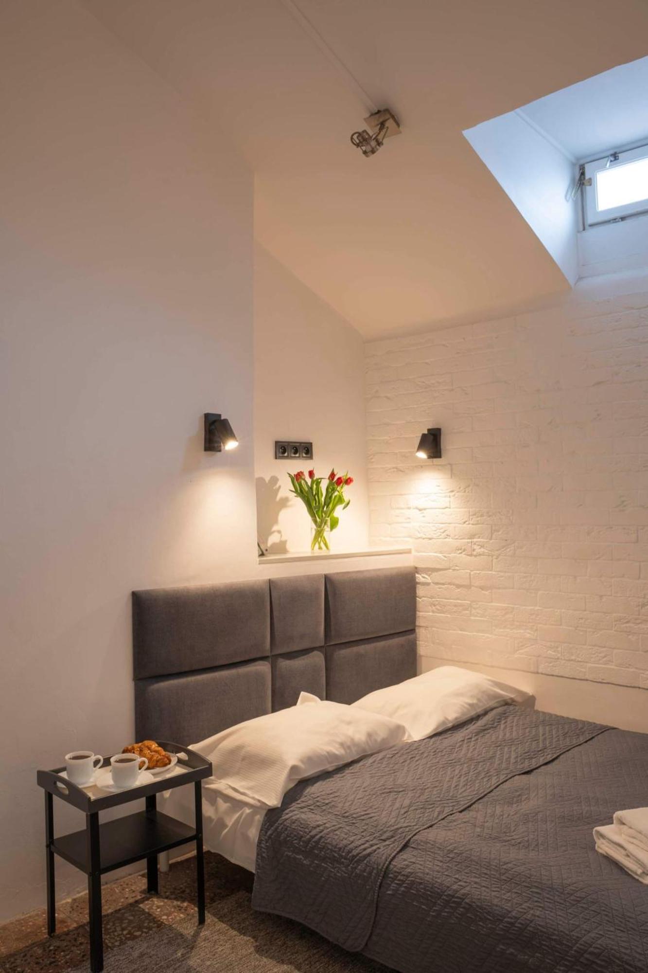 Hostel New World St And Private Warschau